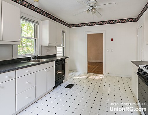 2 bed, 1 bath apartment for rent at 22 Minot Pl Unit 2, Newtonville — photo 1 of 11