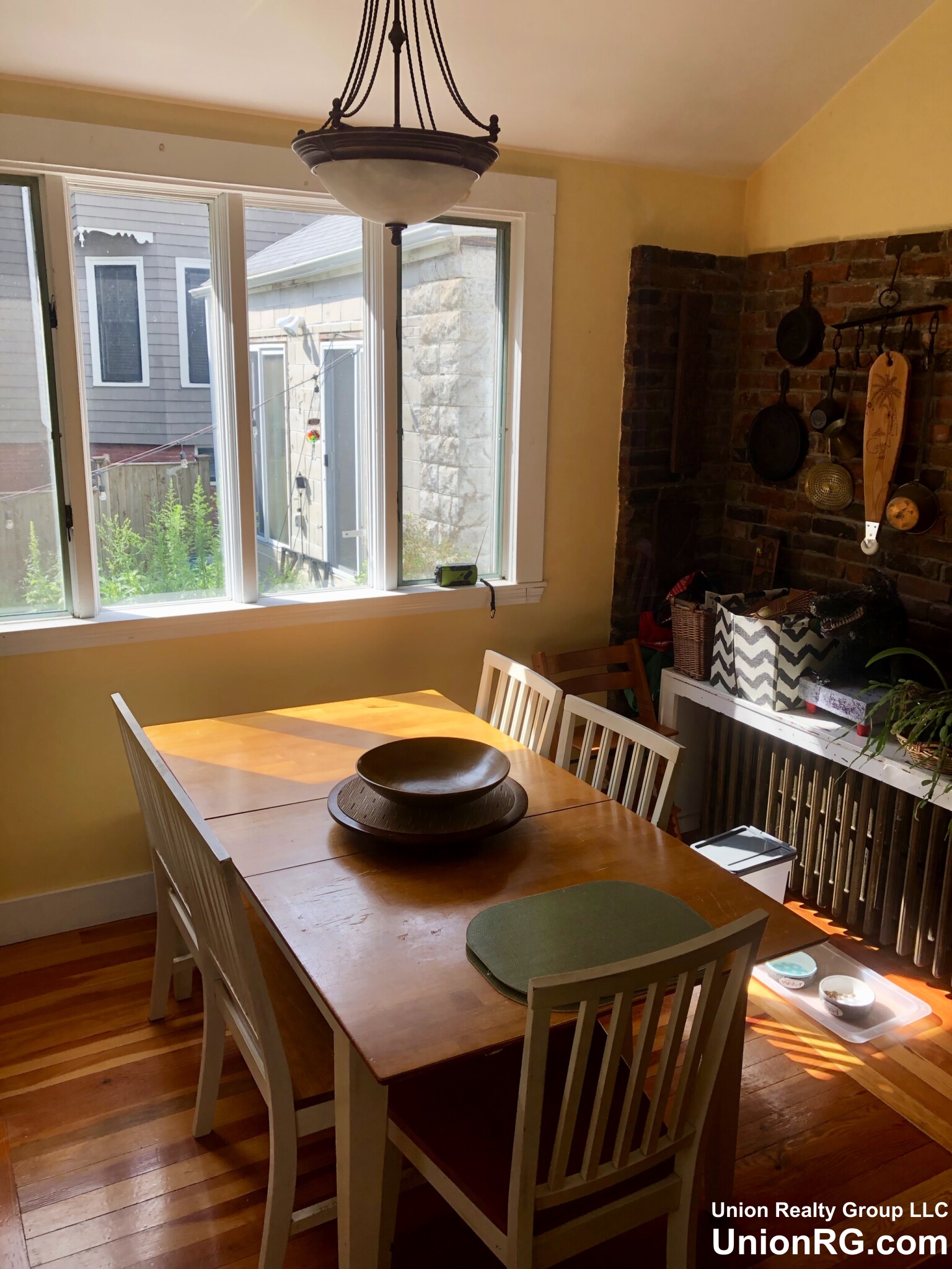 4 bed, 1.5 bath apartment for rent at 24 Central St Unit 1, Somerville — photo 1 of 18