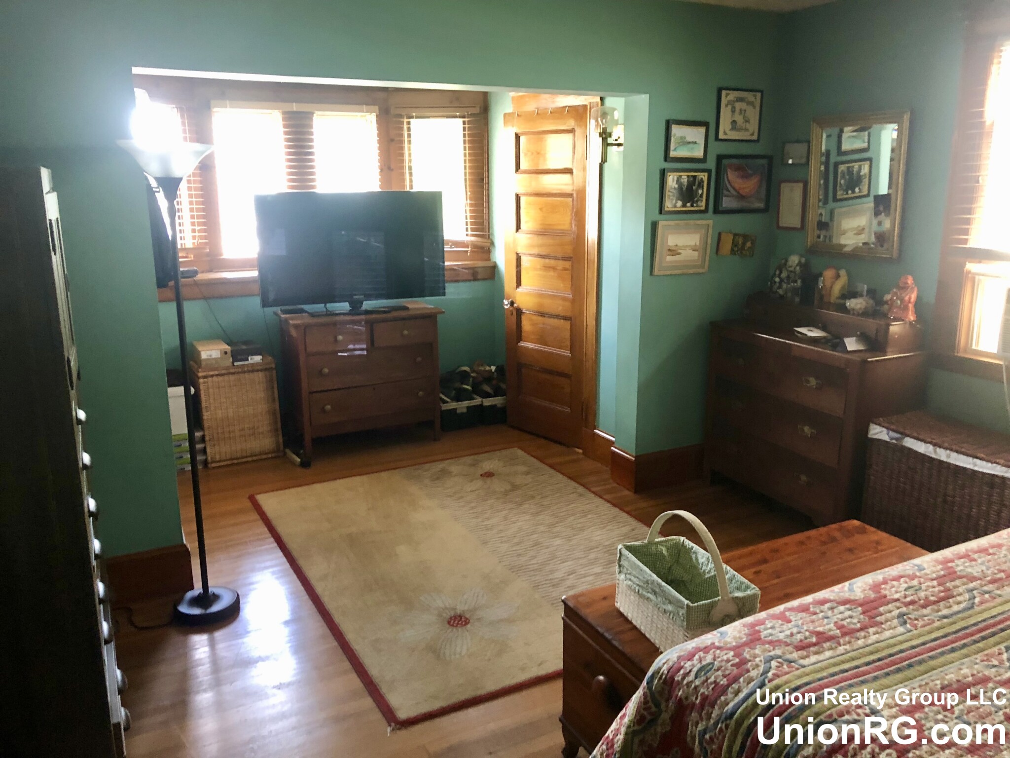 4 bed, 1.5 bath apartment for rent at 24 Central St Unit 1, Somerville — photo 8 of 18