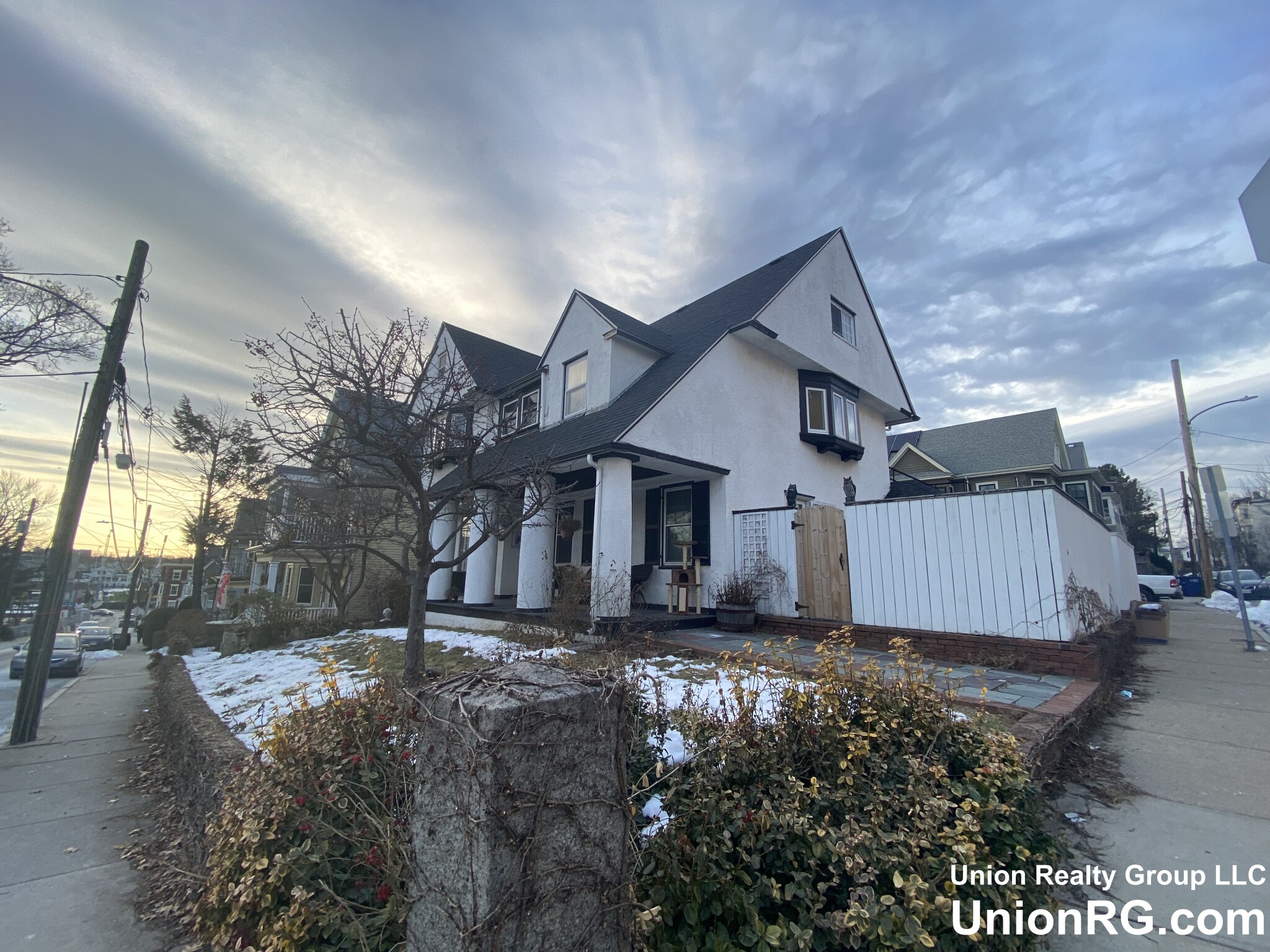 4 bed, 1.5 bath apartment for rent at 24 Central St Unit 1, Somerville — photo 11 of 18