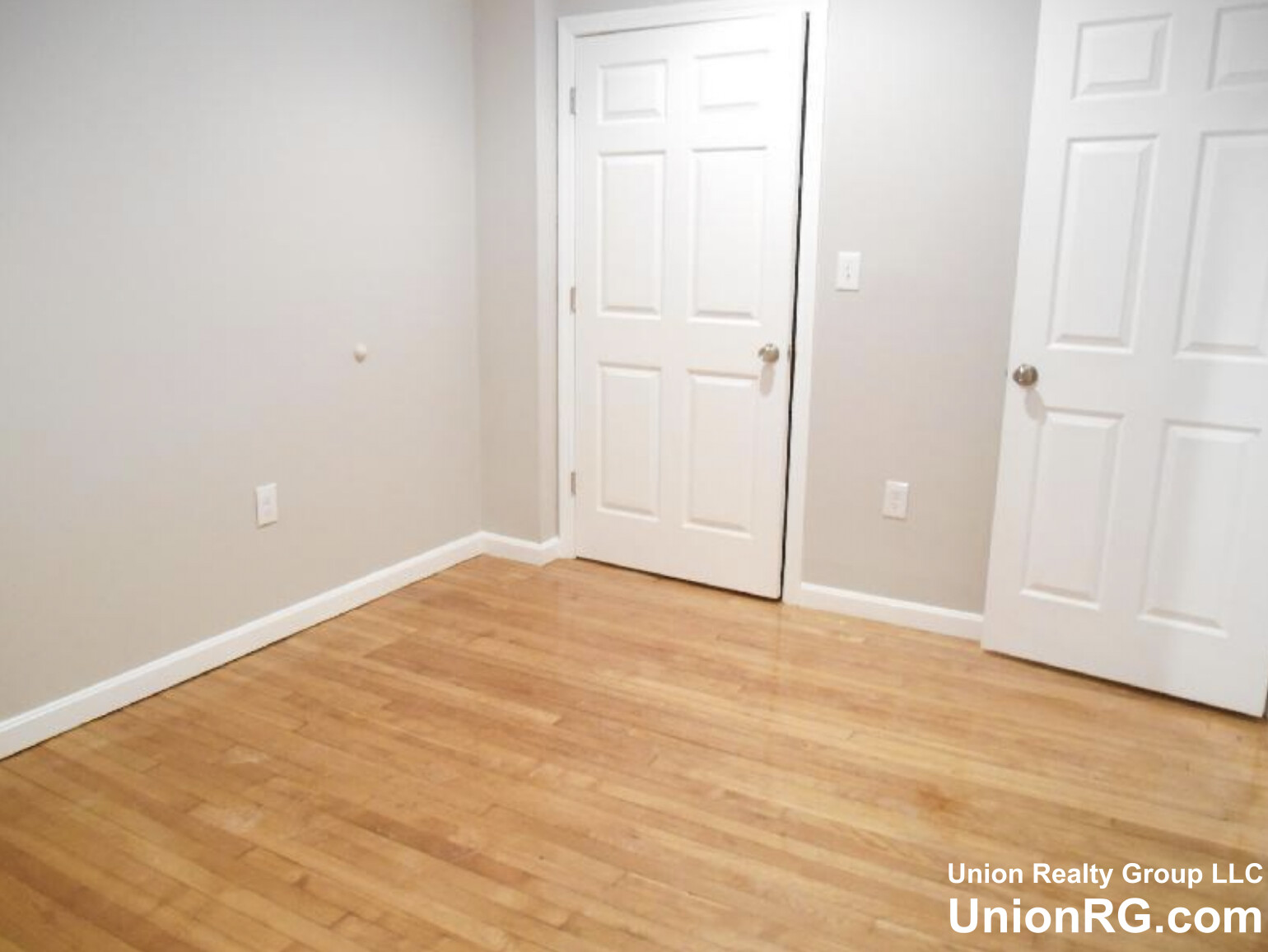 4 bed, 2 bath apartment for rent at 115 Glenville Ave Unit 1A, Allston — photo 3 of 26