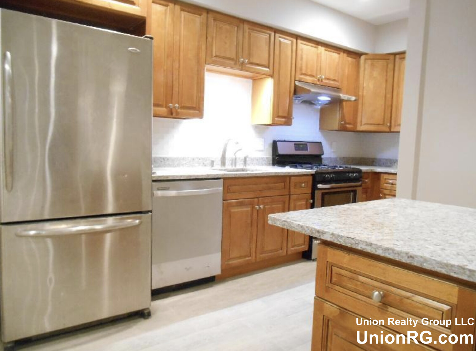 4 bed, 2 bath apartment for rent at 115 Glenville Ave Unit 1A, Allston — photo 16 of 26