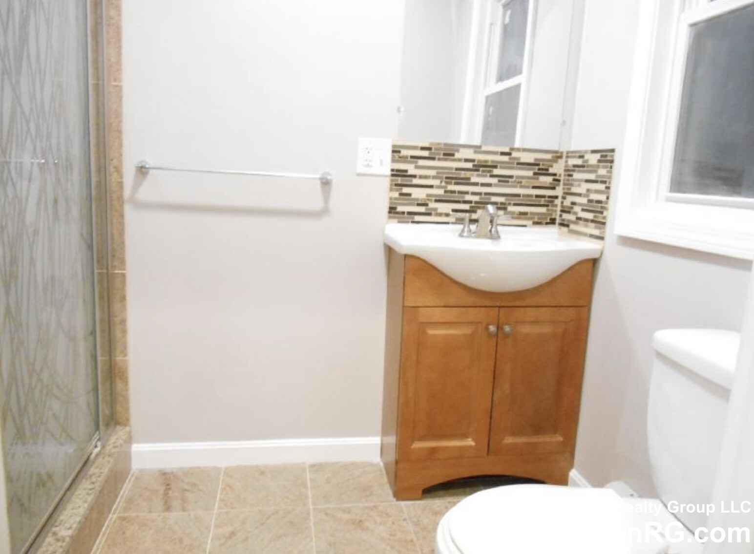 4 bed, 2 bath apartment for rent at 115 Glenville Ave Unit 1A, Allston — photo 18 of 26