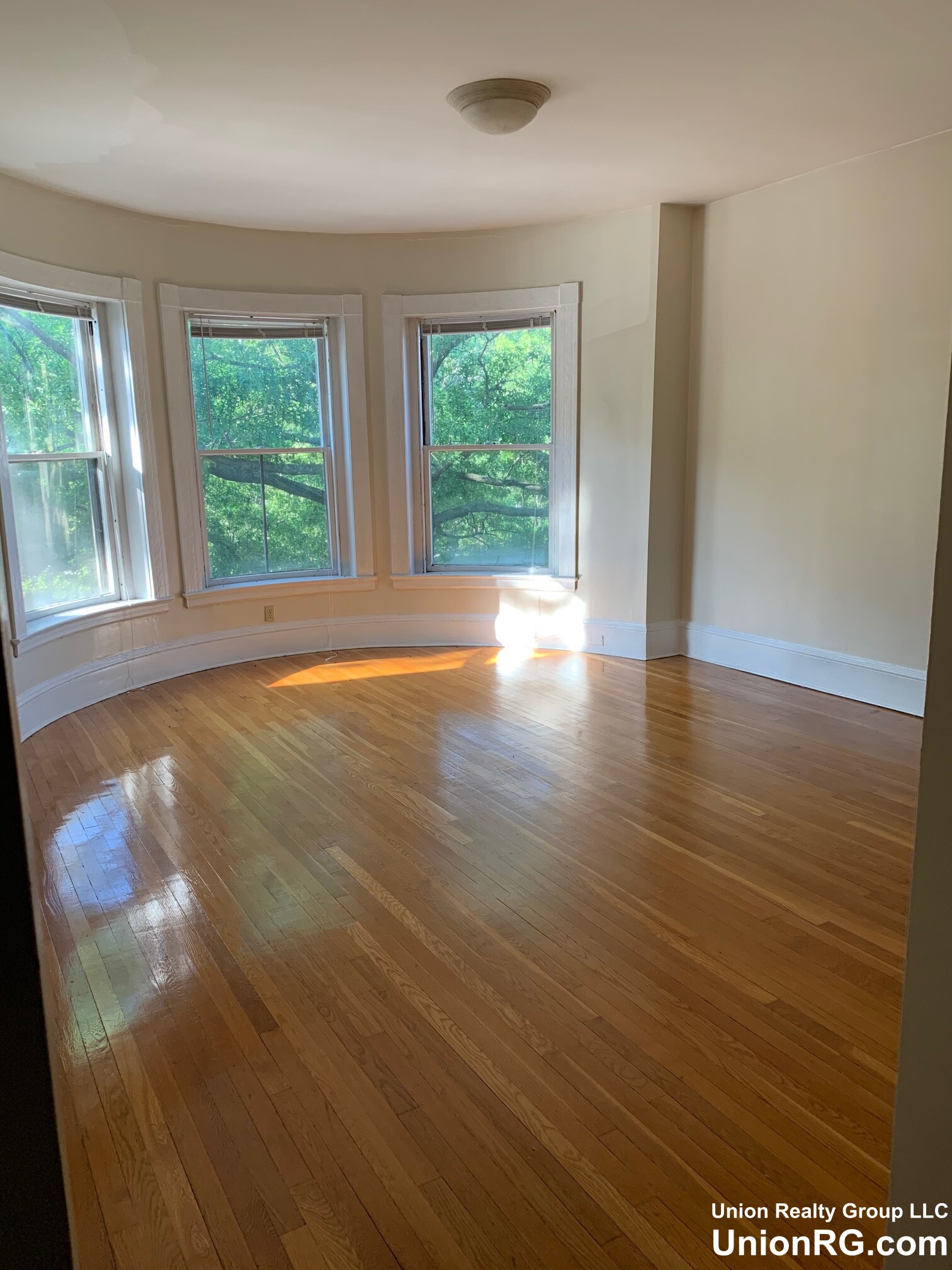 2 bed, 1 bath apartment for rent at 1477 Beacon St Unit 40, Coolidge Corner — photo 7 of 12