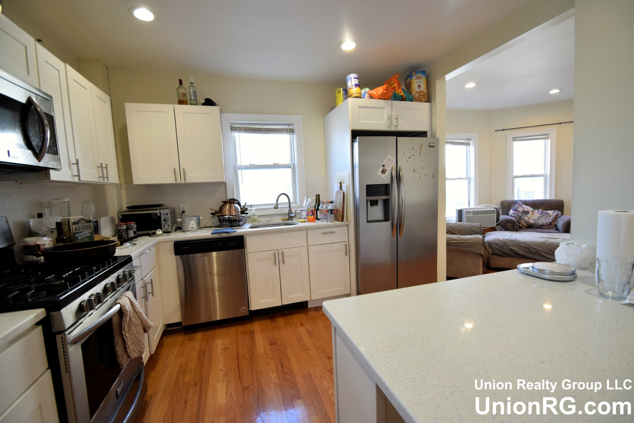 3 bed, 2 bath apartment for rent at 9 Winter Unit 1, Medford — photo 10 of 13