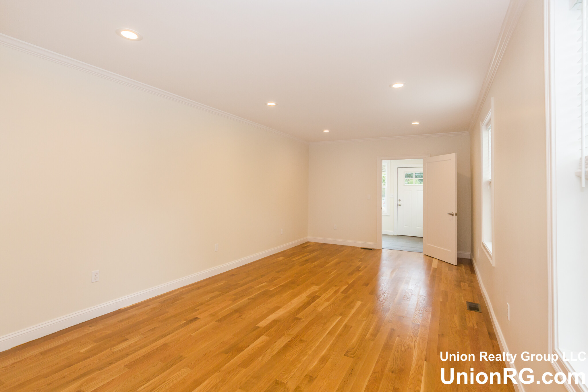 217 Arlington St, Medford