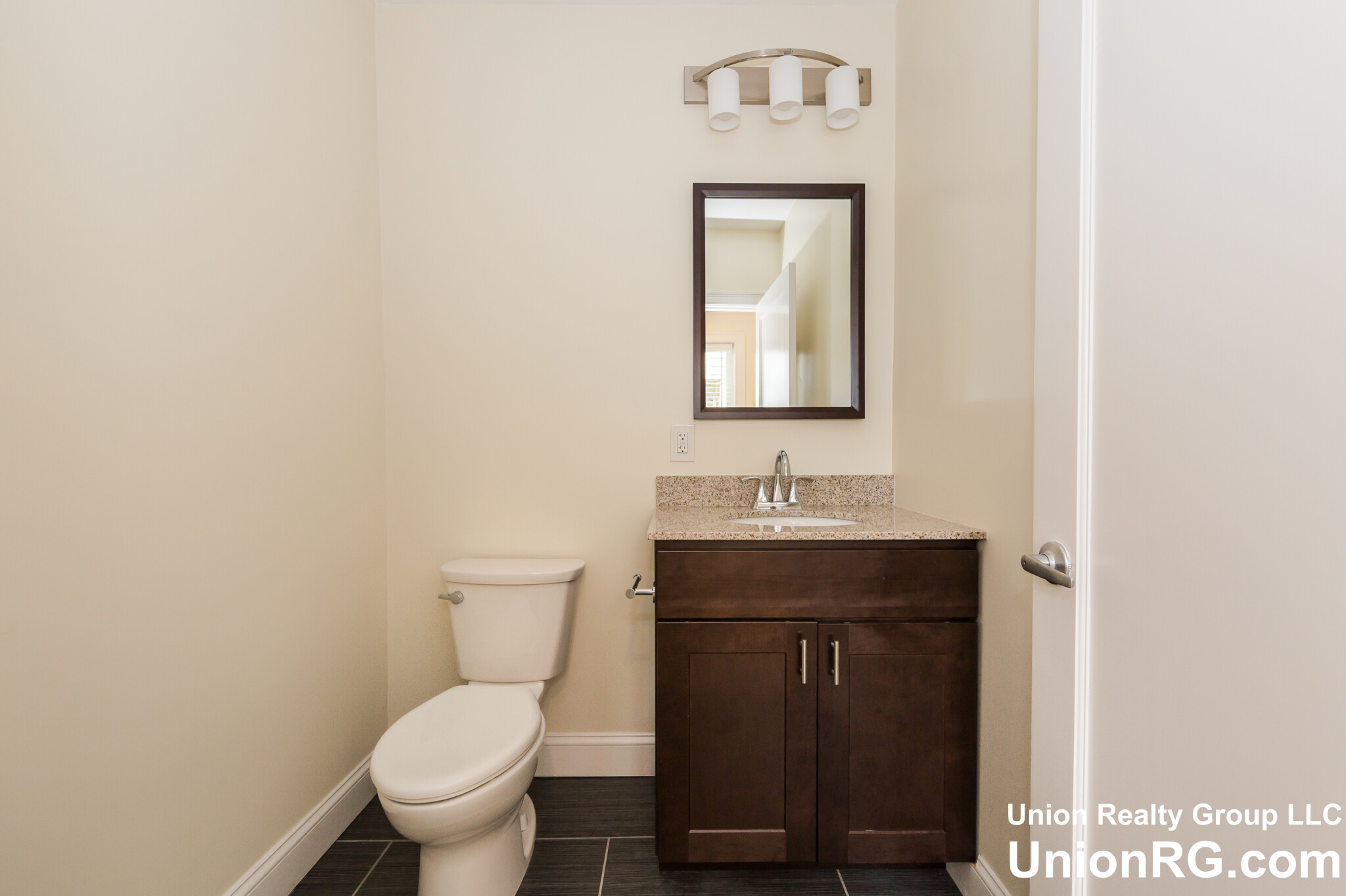 217 Arlington St, Medford