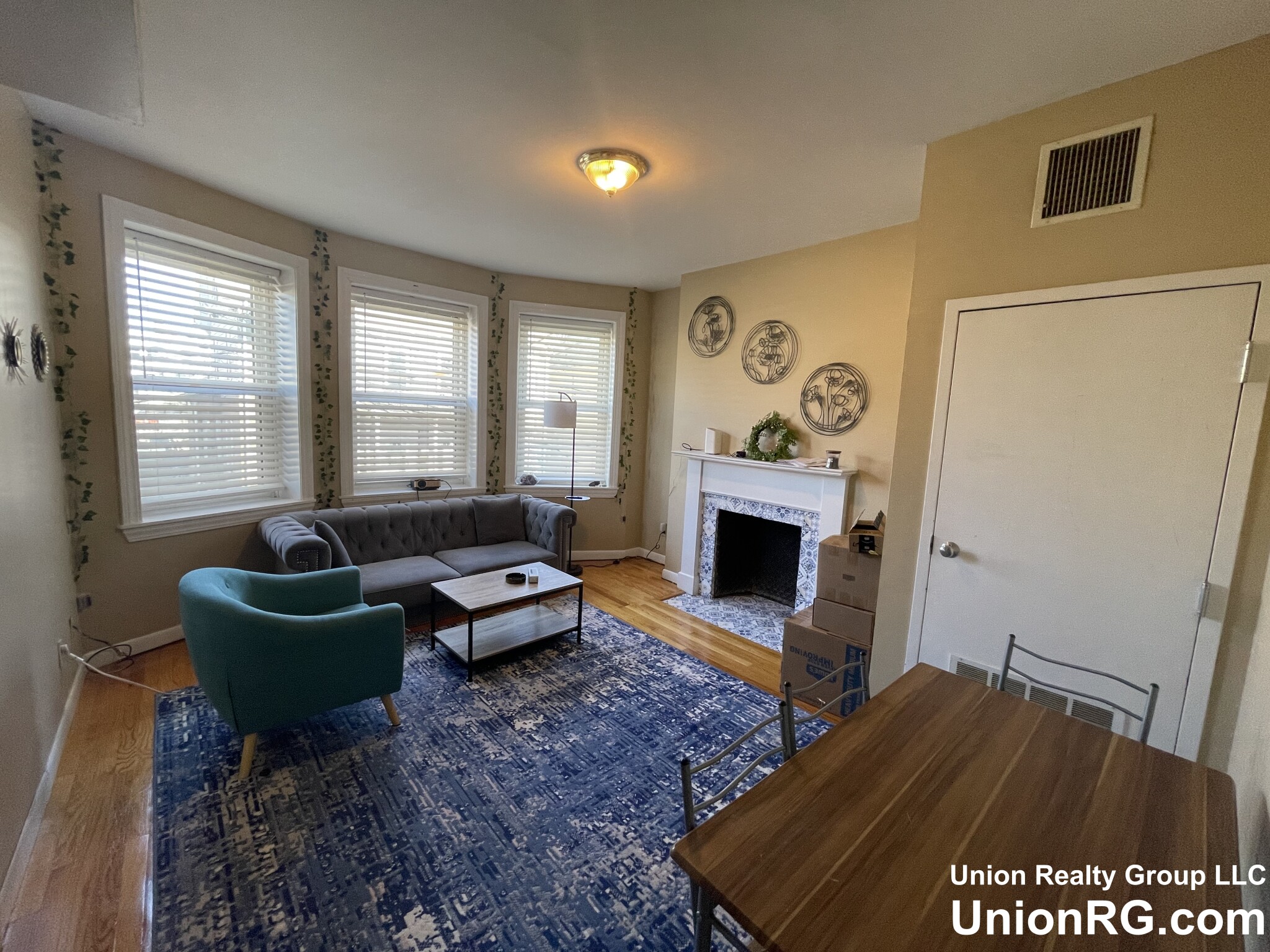 2 bed, 1 bath apartment for rent at 17 Highgate St Unit 44, Allston — photo 1 of 10