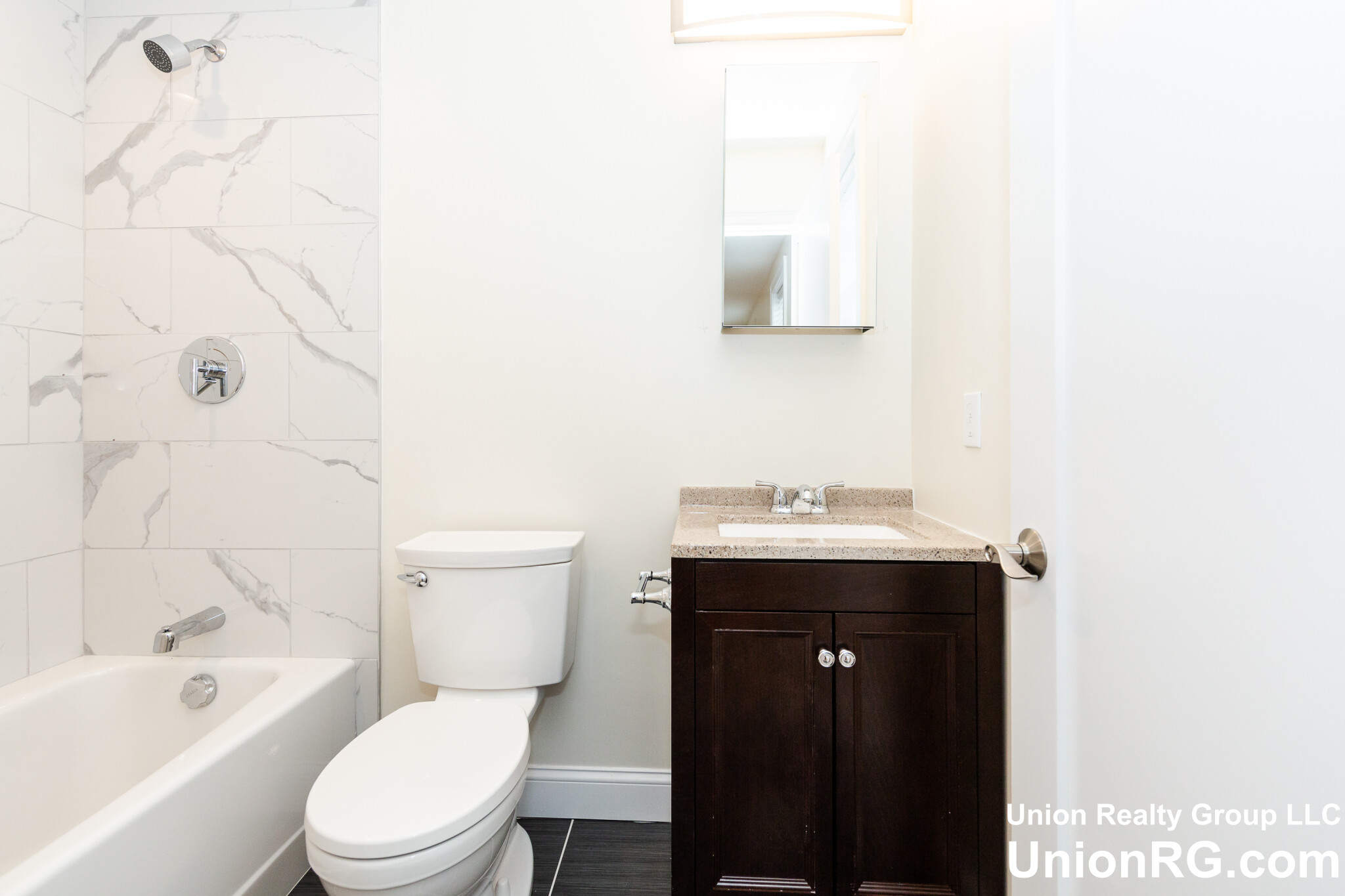 51 Fulton St, Medford