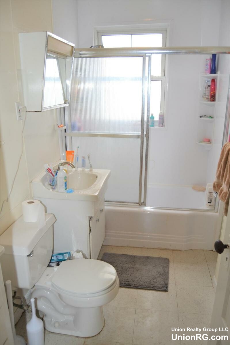 331 Faneuil St, Brighton