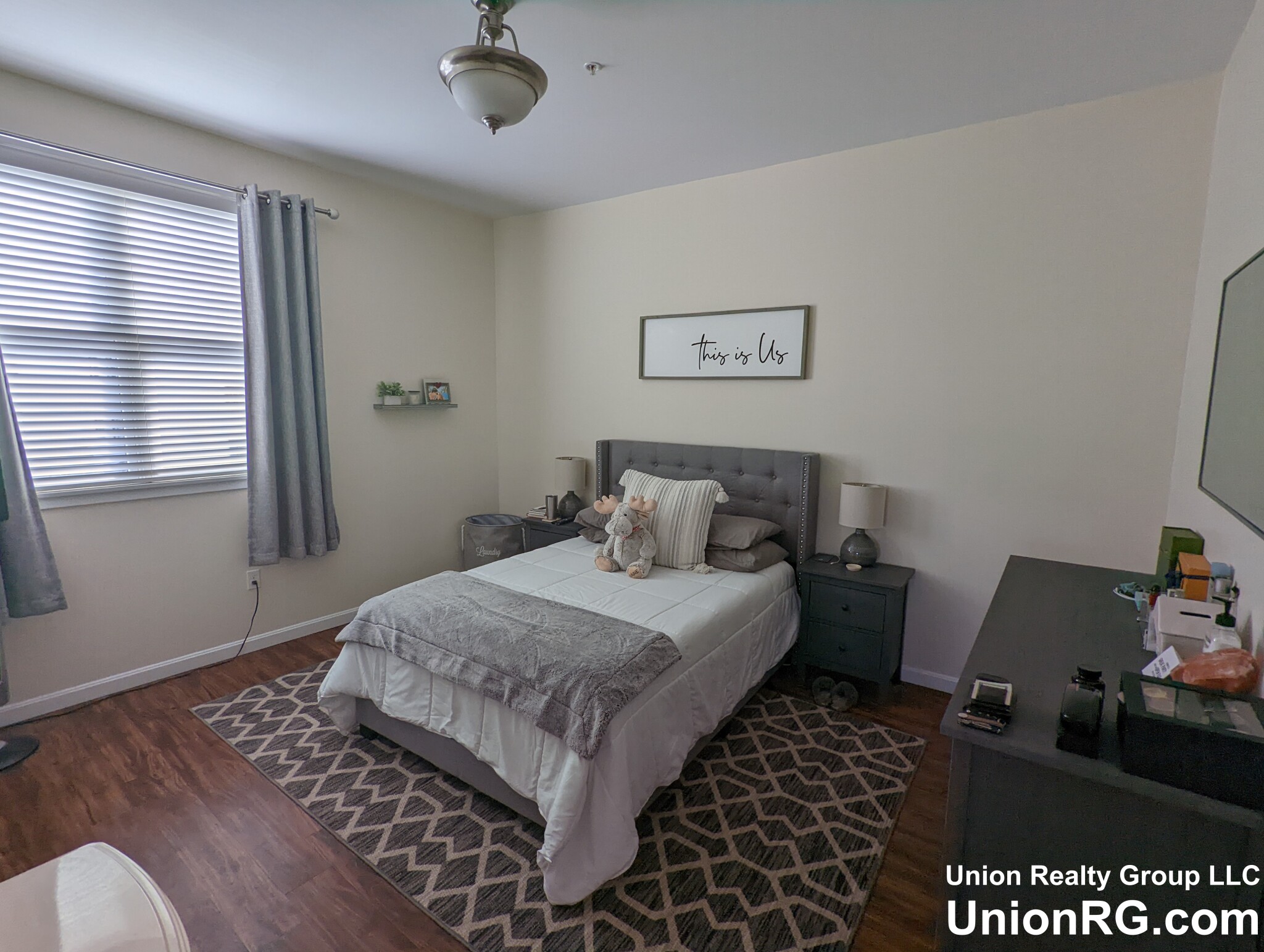 2 bed, 1 bath apartment for rent at 107 Elm St Unit 302, West Newton — photo 9 of 10