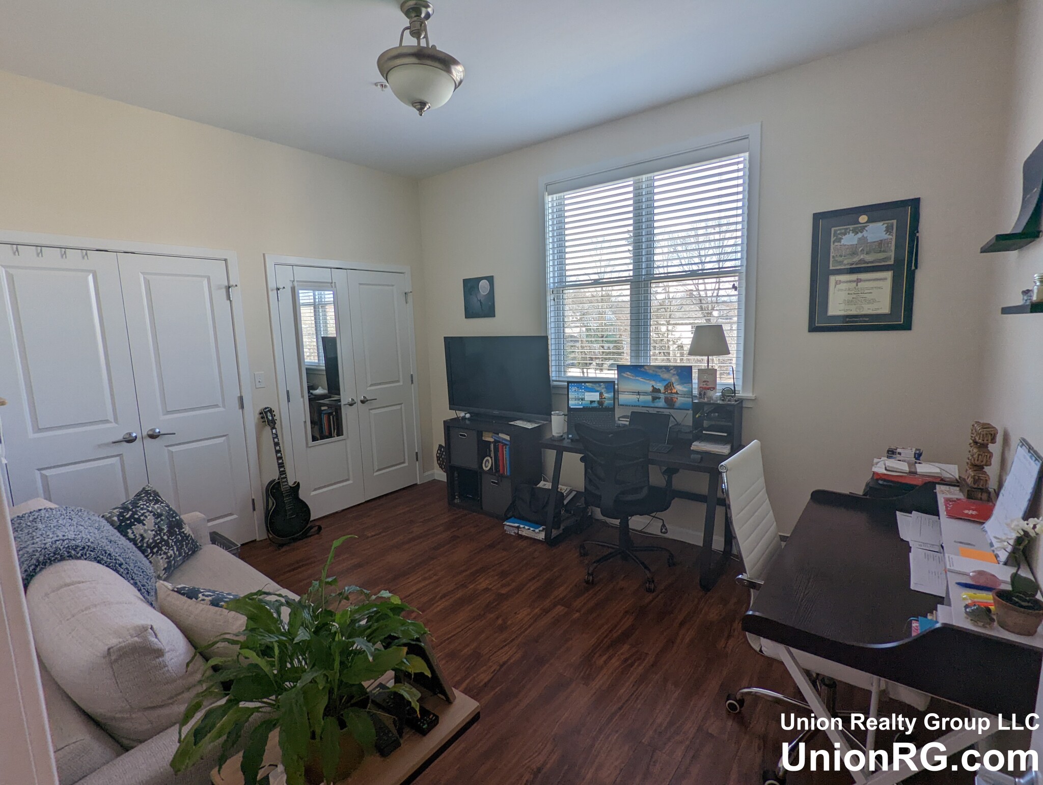 2 bed, 1 bath apartment for rent at 107 Elm St Unit 302, West Newton — photo 8 of 10