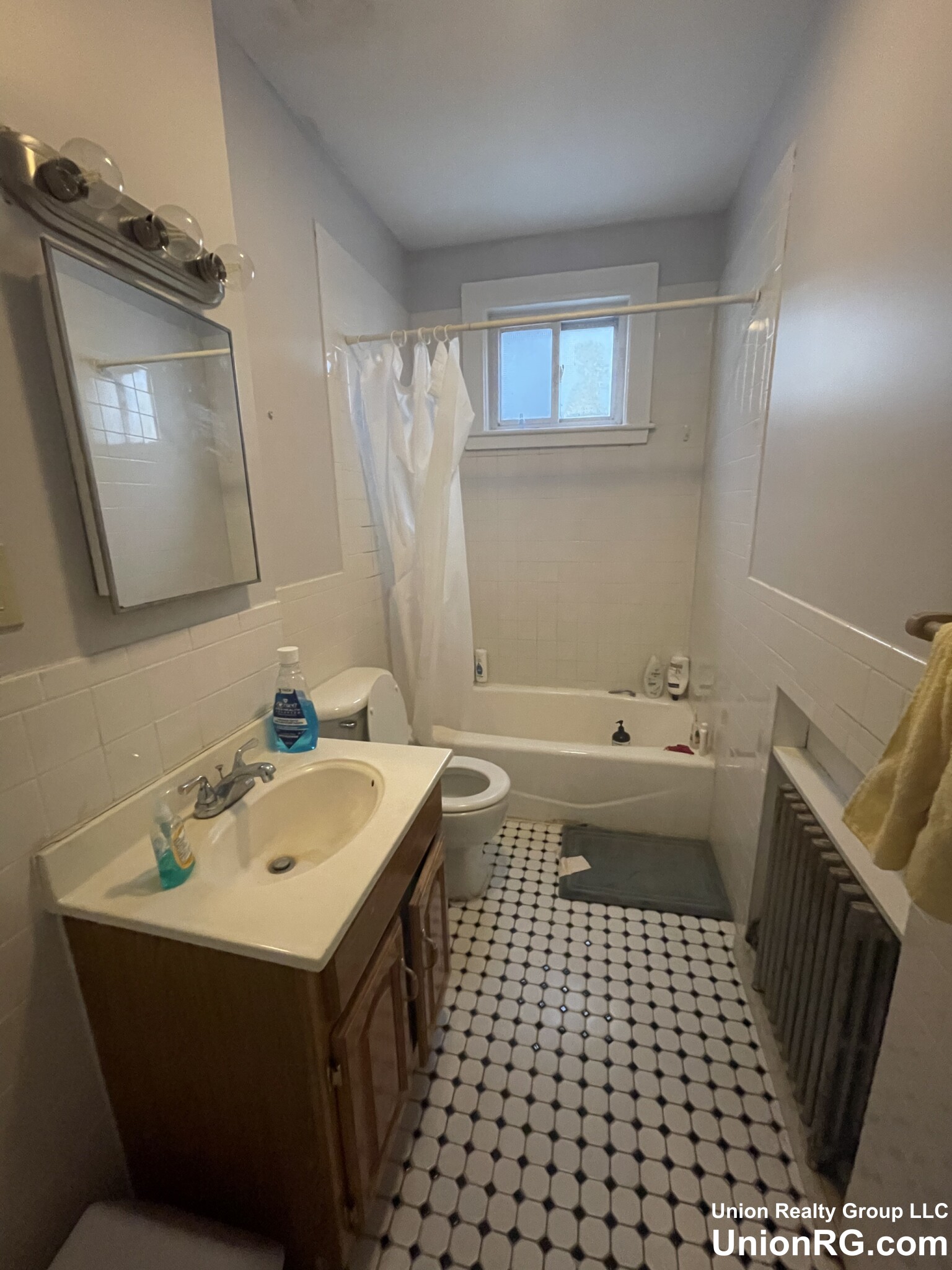 15 Chester St, Allston