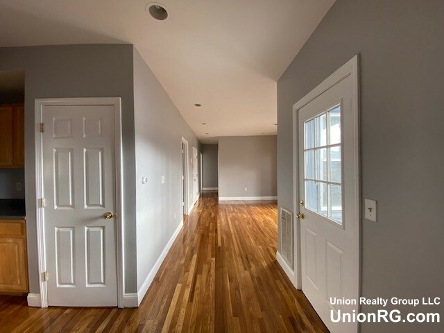 573 Dorchester Ave, Dorchester