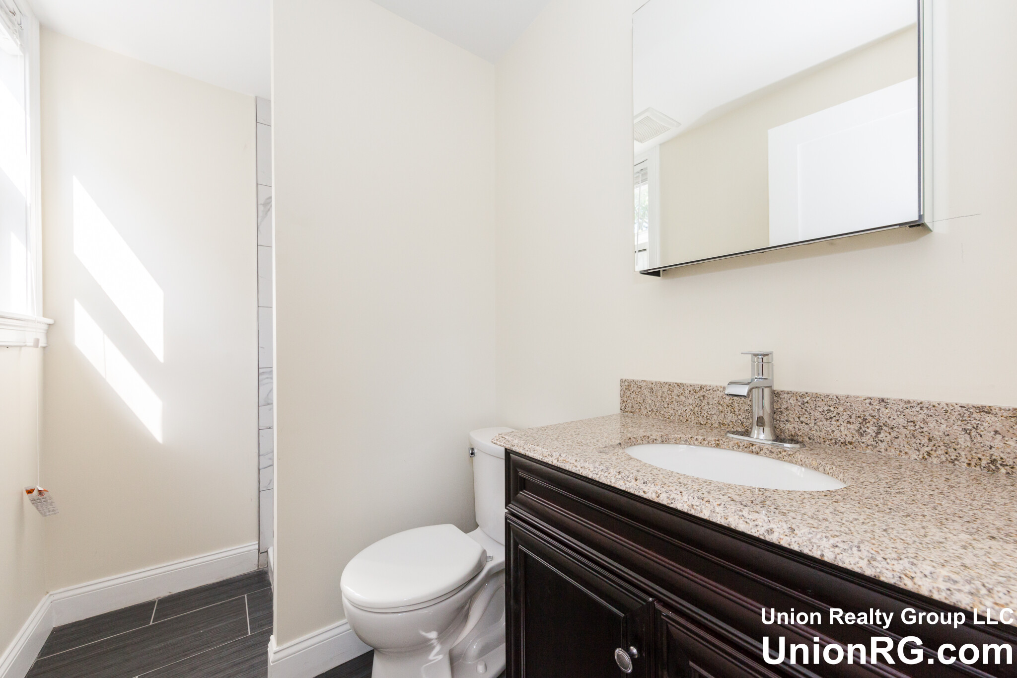 126 Monument St, Medford