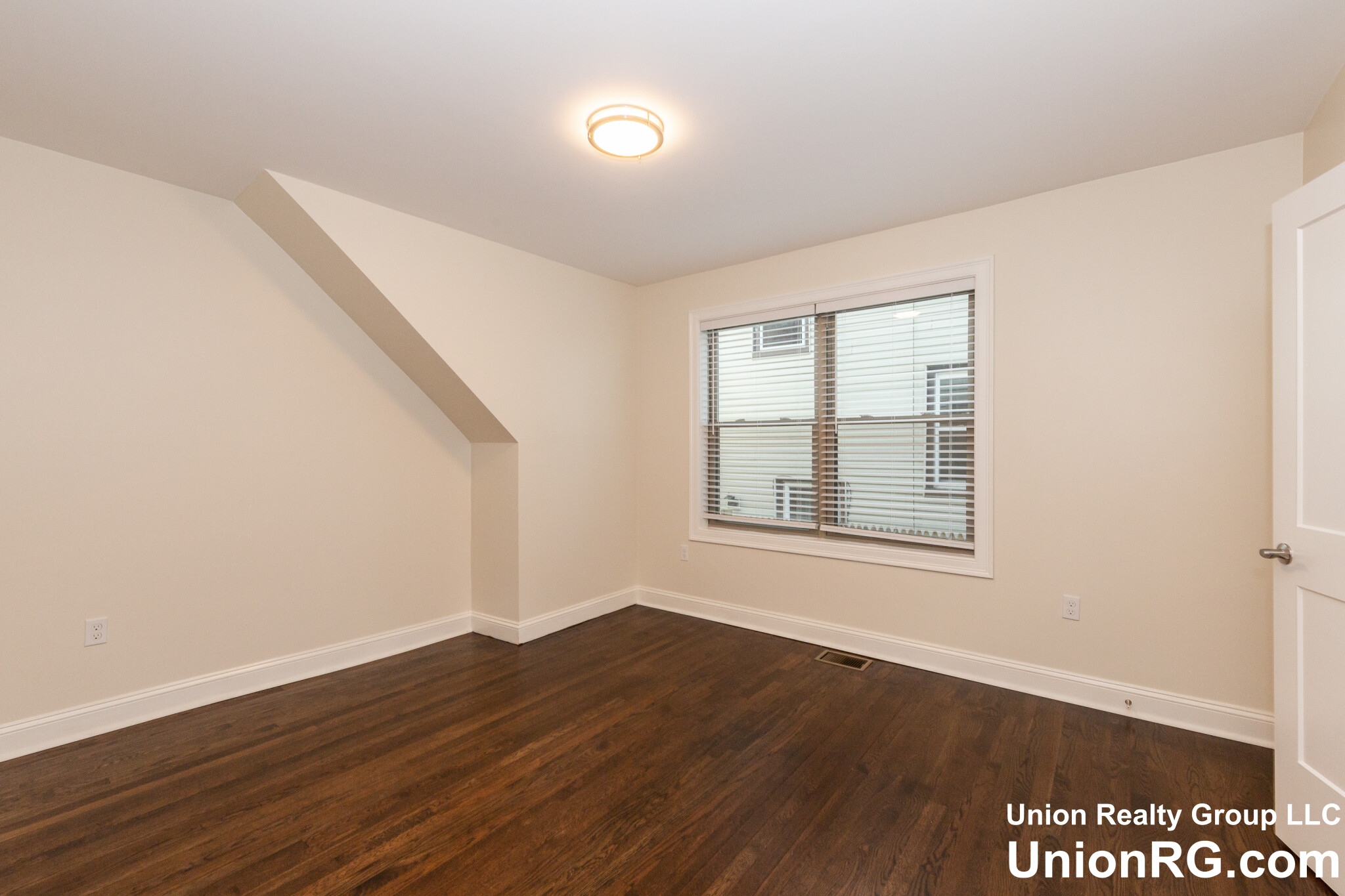 27-29 First St, Wellington