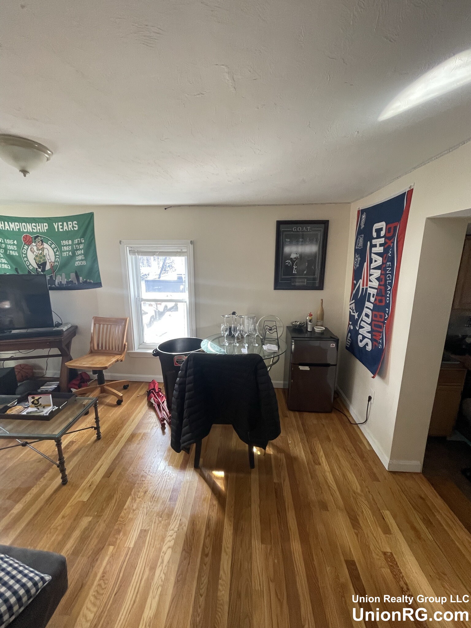 4 bed, 2 bath apartment for rent at 369 Market St Unit N, Brighton — photo 2 of 28