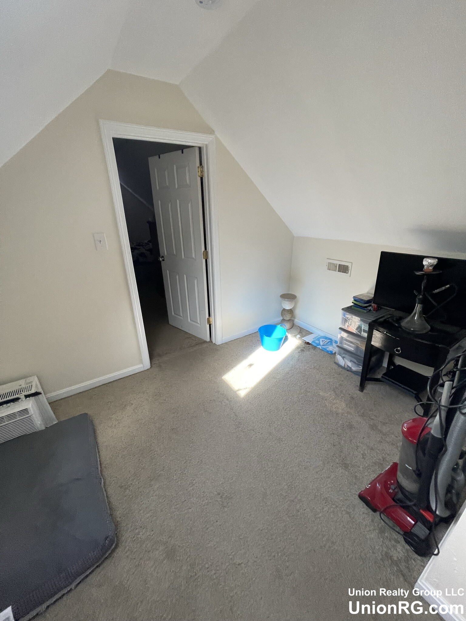 4 bed, 2 bath apartment for rent at 369 Market St Unit N, Brighton — photo 22 of 28