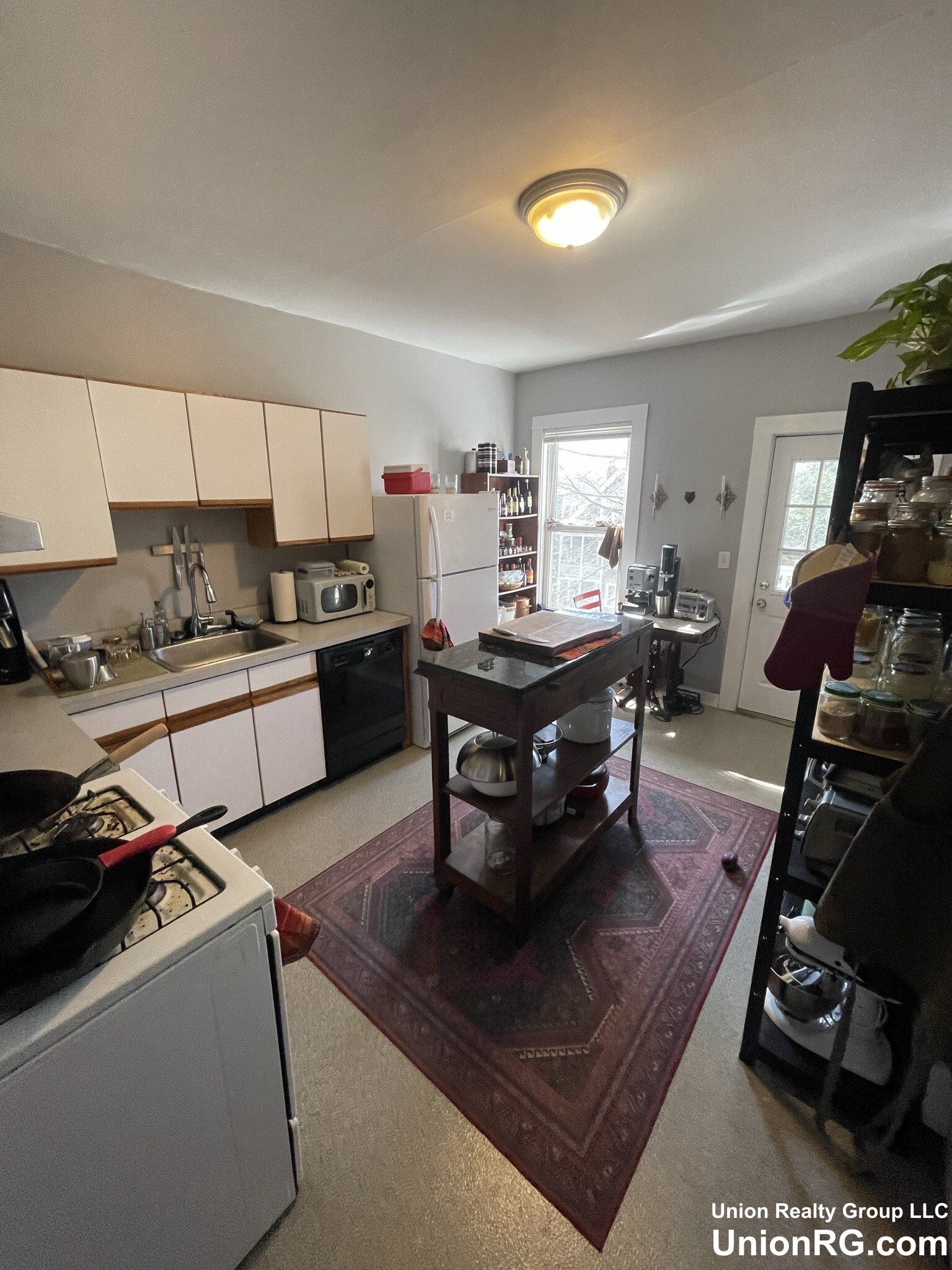 3 bed, 1 bath apartment for rent at 93 Sheridan St Unit 1, Jamaica Plain