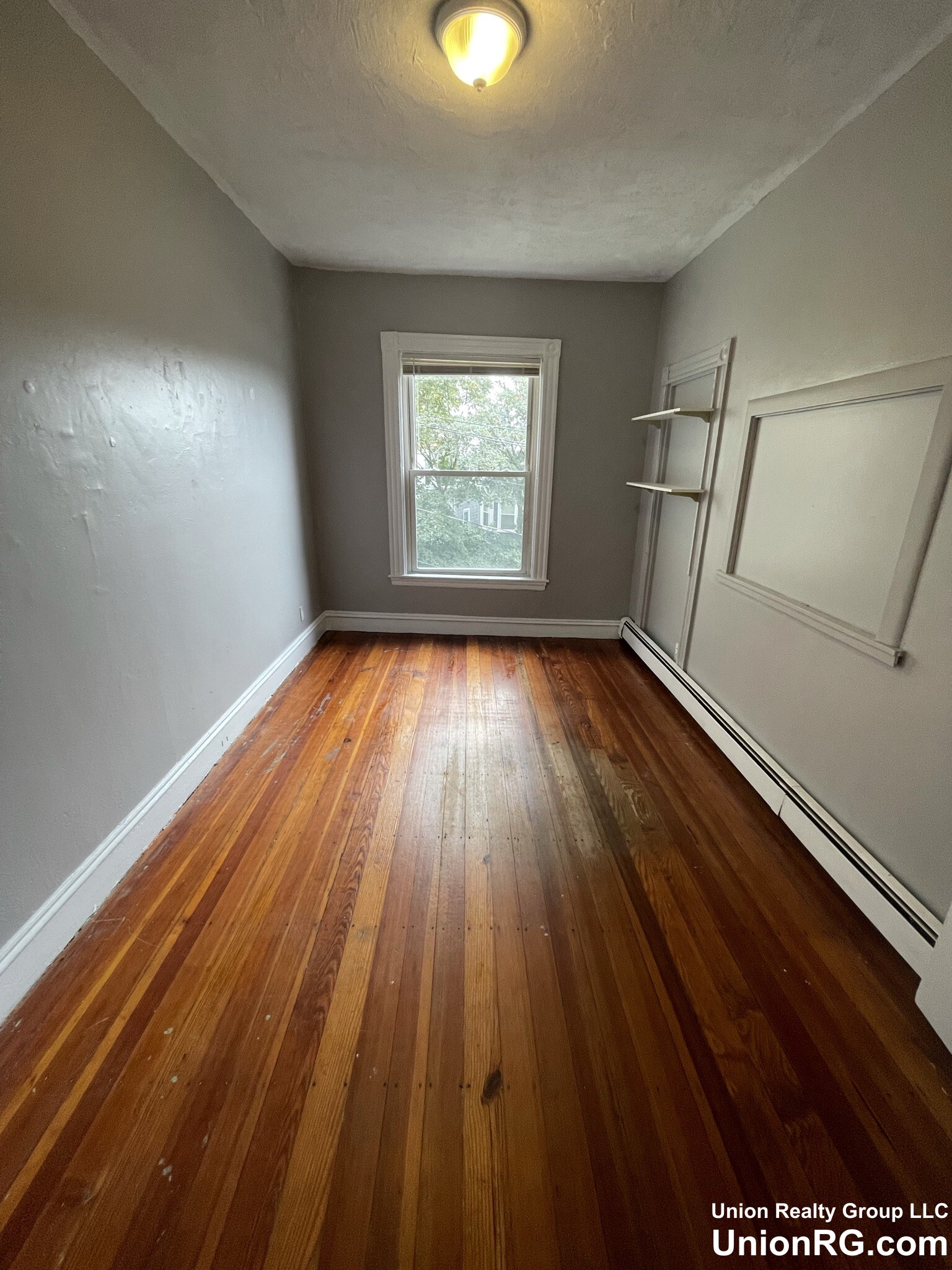 3 bed, 1 bath apartment for rent at 93 Sheridan St Unit 1, Jamaica Plain — photo 8 of 14