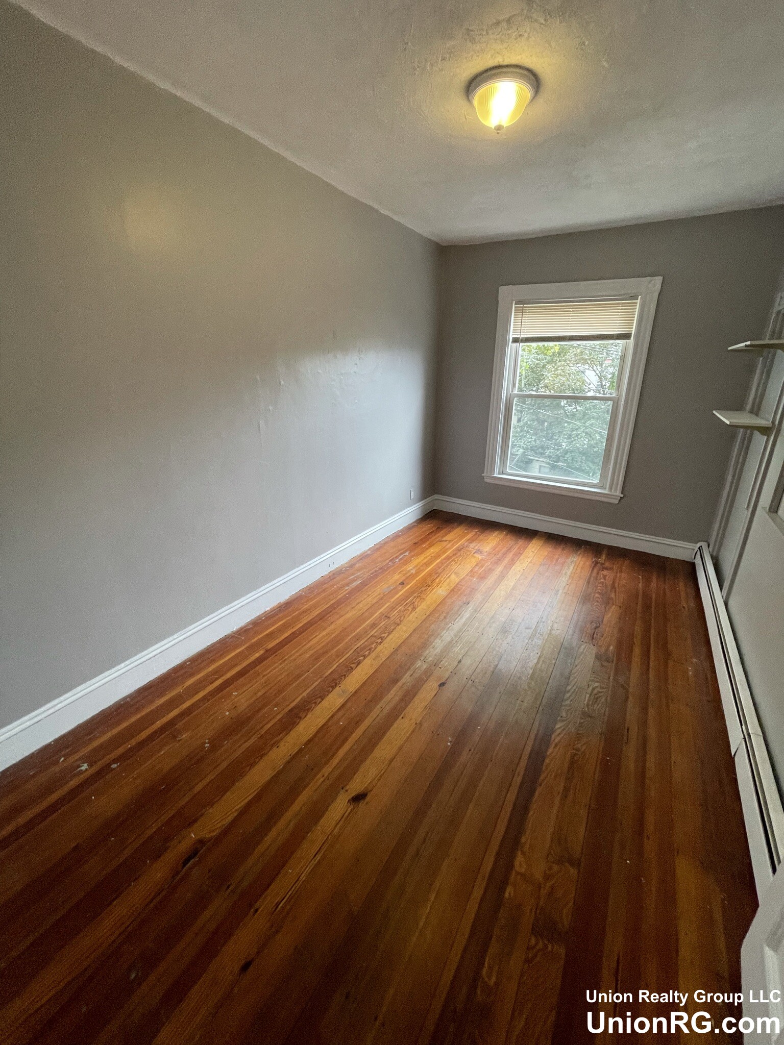 3 bed, 1 bath apartment for rent at 93 Sheridan St Unit 1, Jamaica Plain — photo 5 of 14