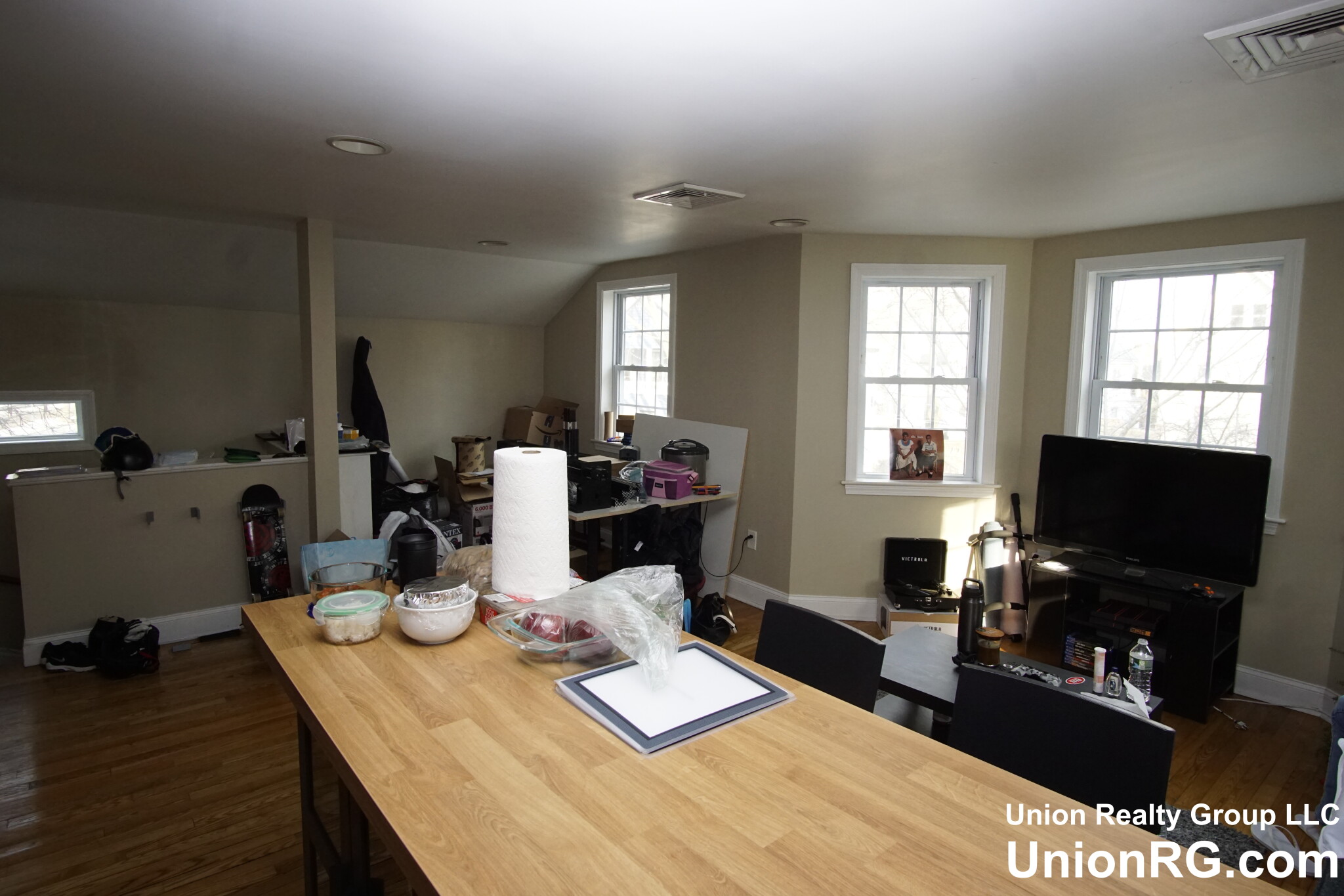 57 Day St, Jamaica Plain