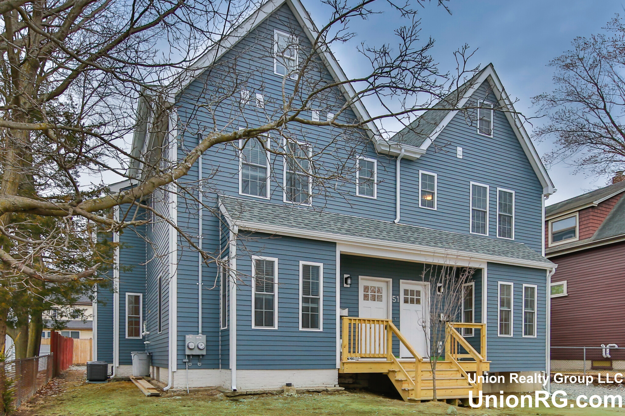 51 Fulton St, Medford