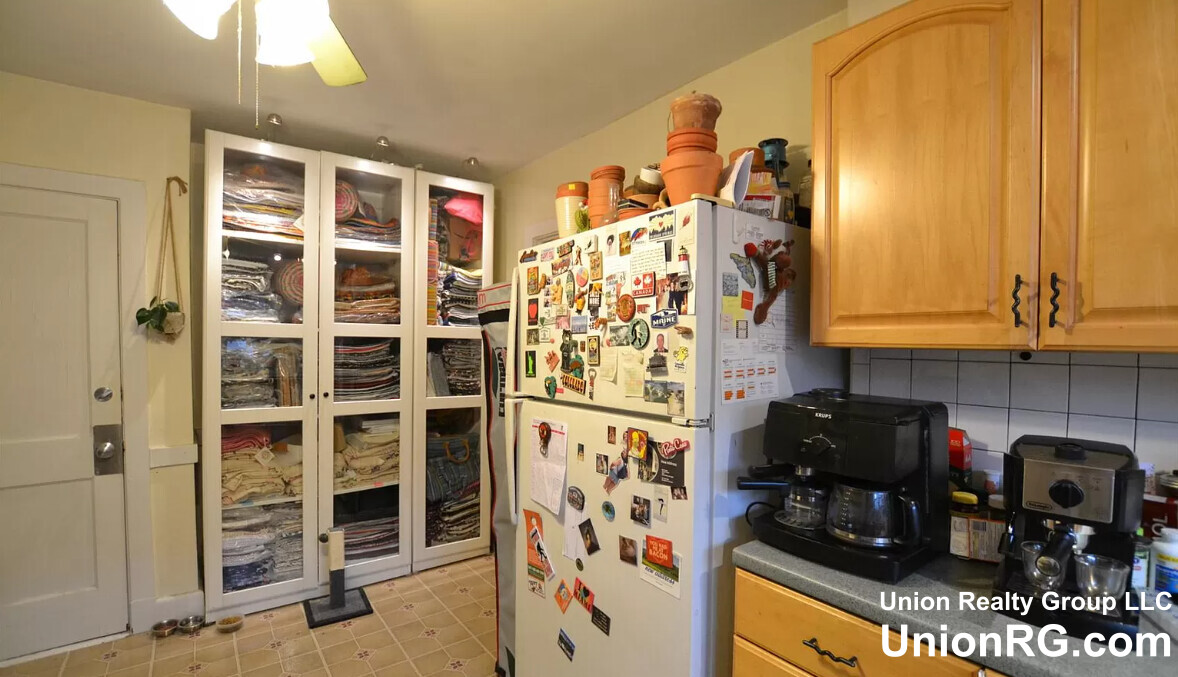 24 Brock St, Brighton