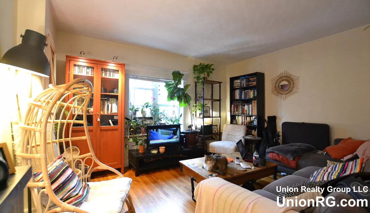 24 Brock St, Brighton