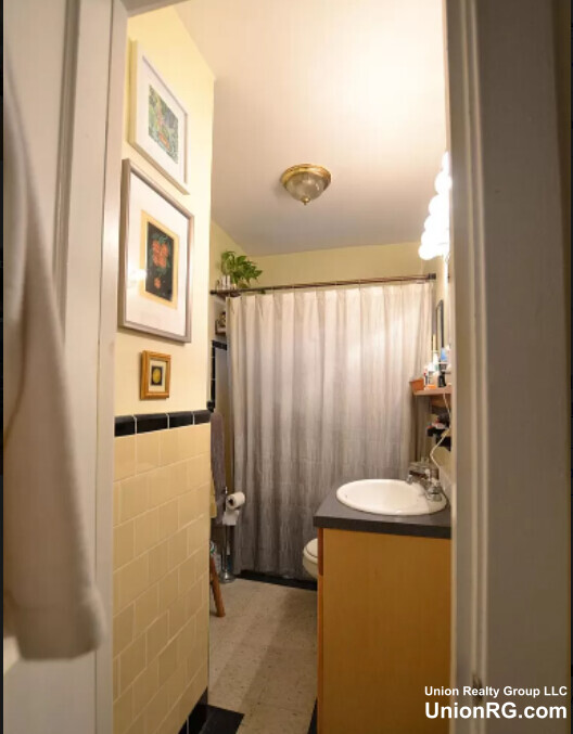 24 Brock St, Brighton