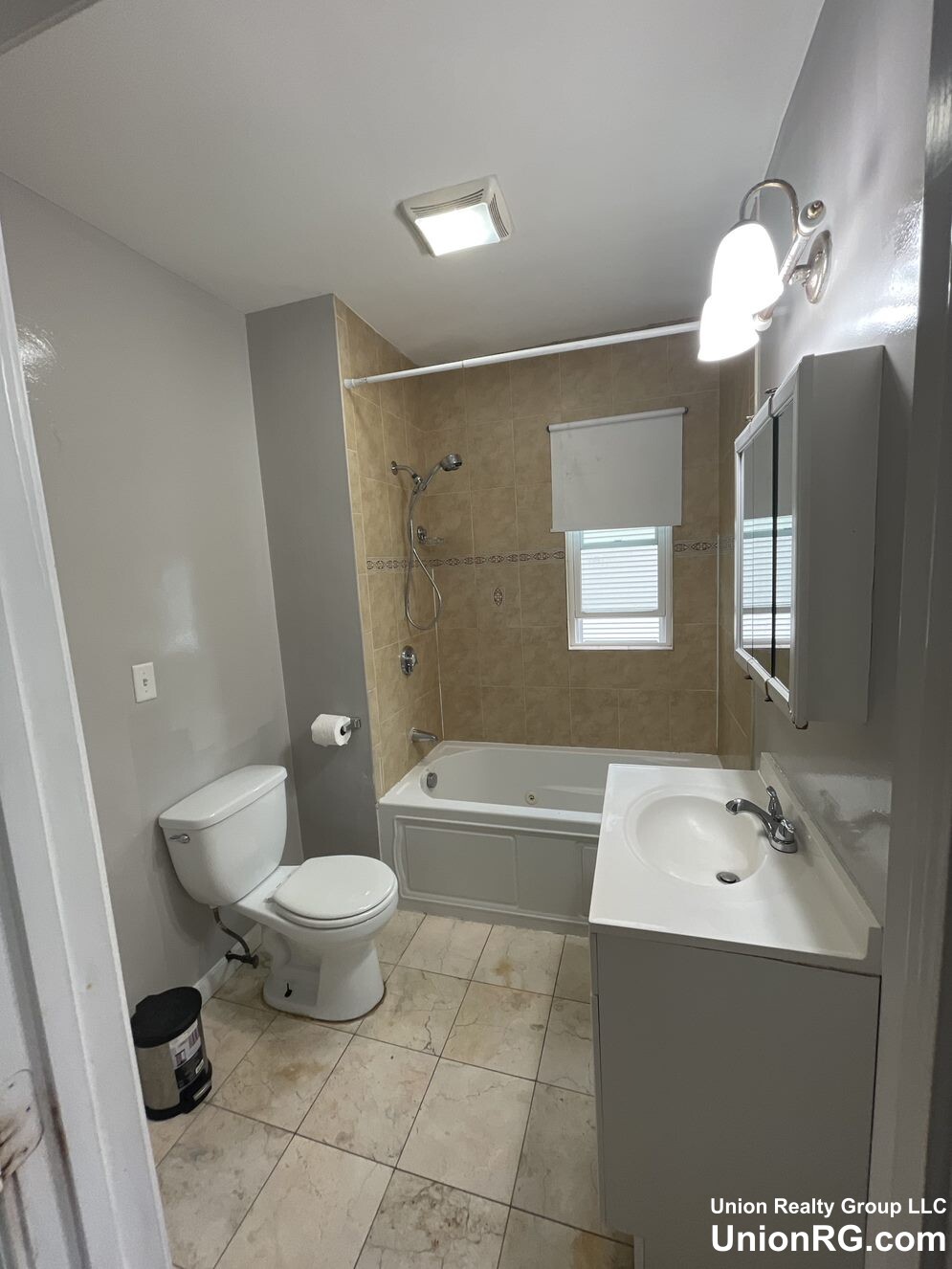 18 Brackett St, Brighton