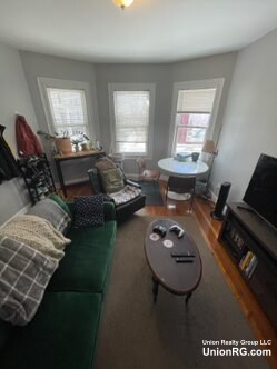 186 Boylston St, Jamaica Plain