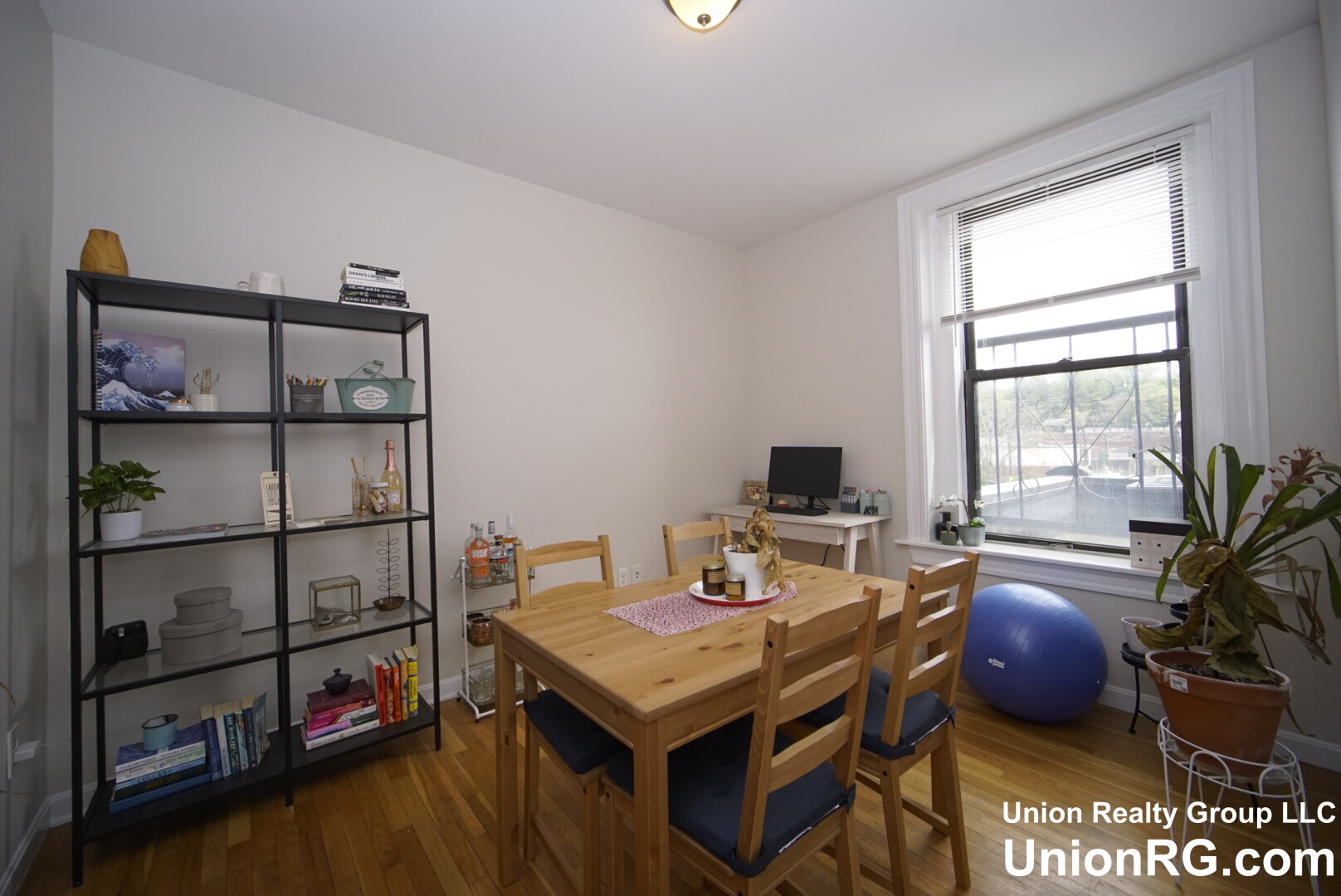 1932 Beacon St, Brighton