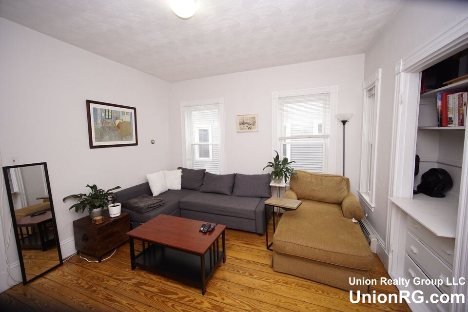 337 Beacon St, Spring Hill