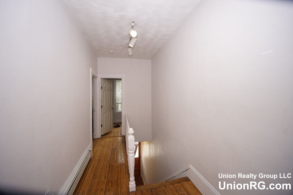 337 Beacon St, Spring Hill