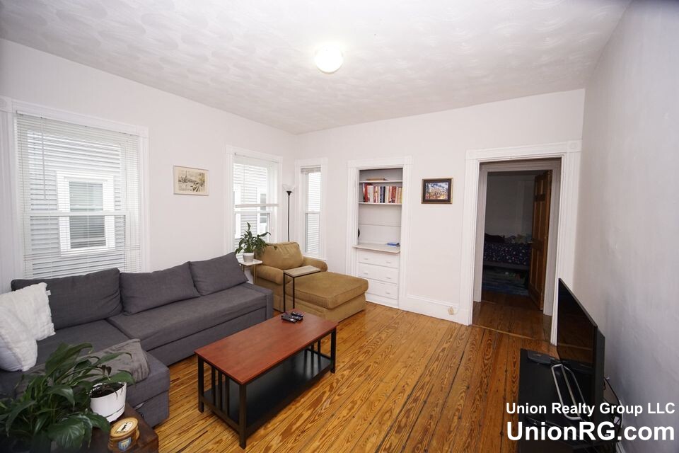 337 Beacon St, Spring Hill