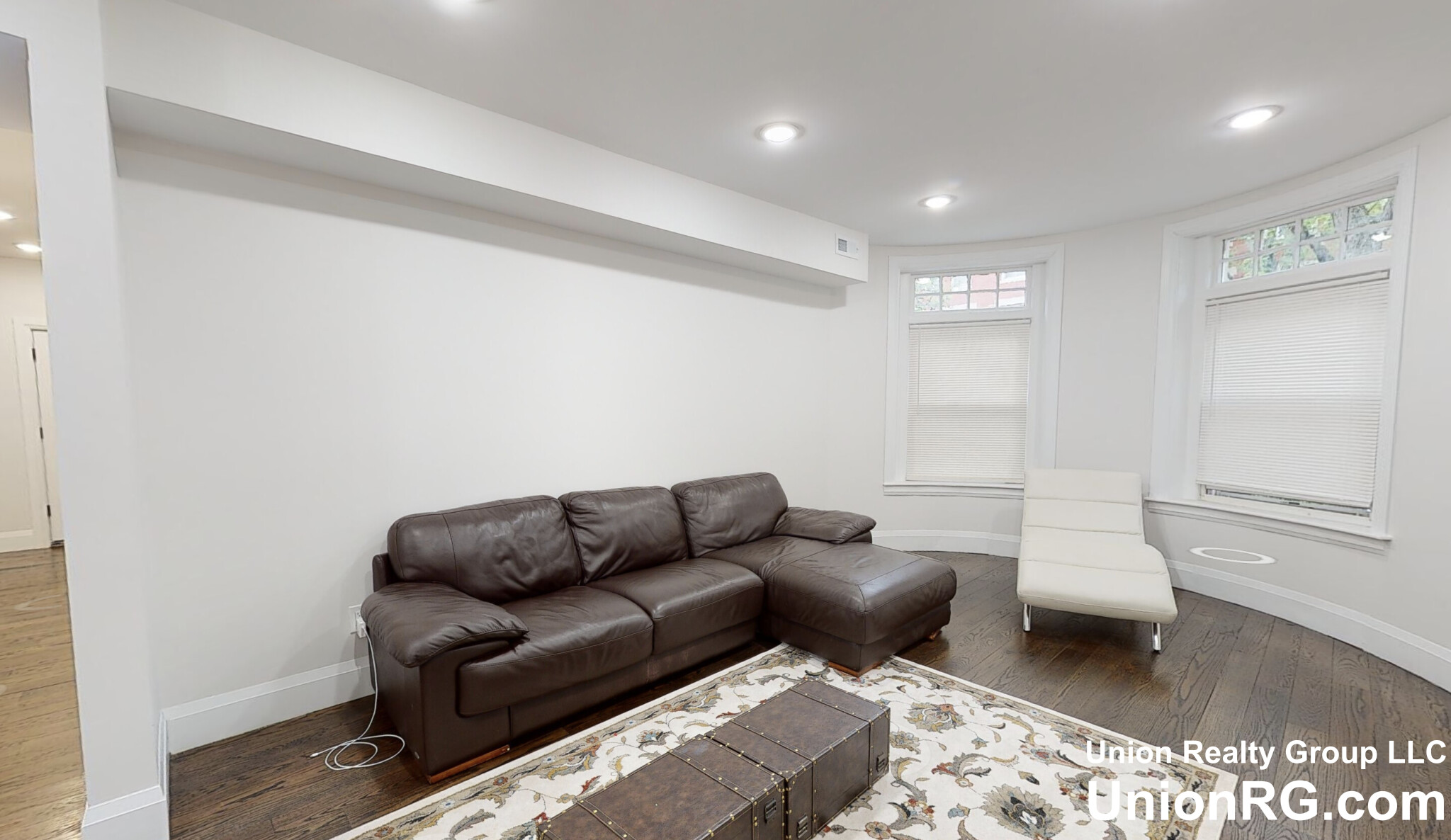 7 Strathmore Rd, Chestnut Hill