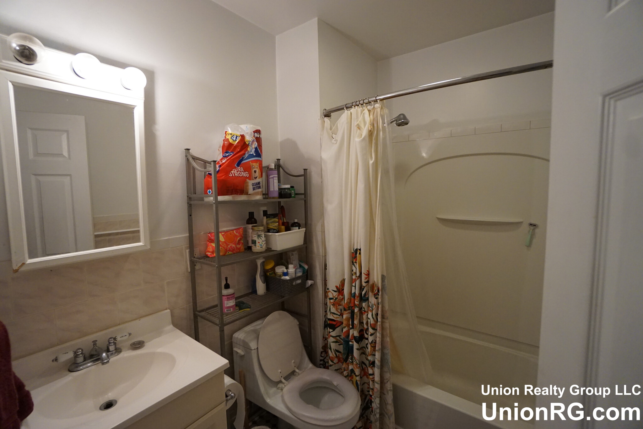 62 Egmont St, Coolidge Corner