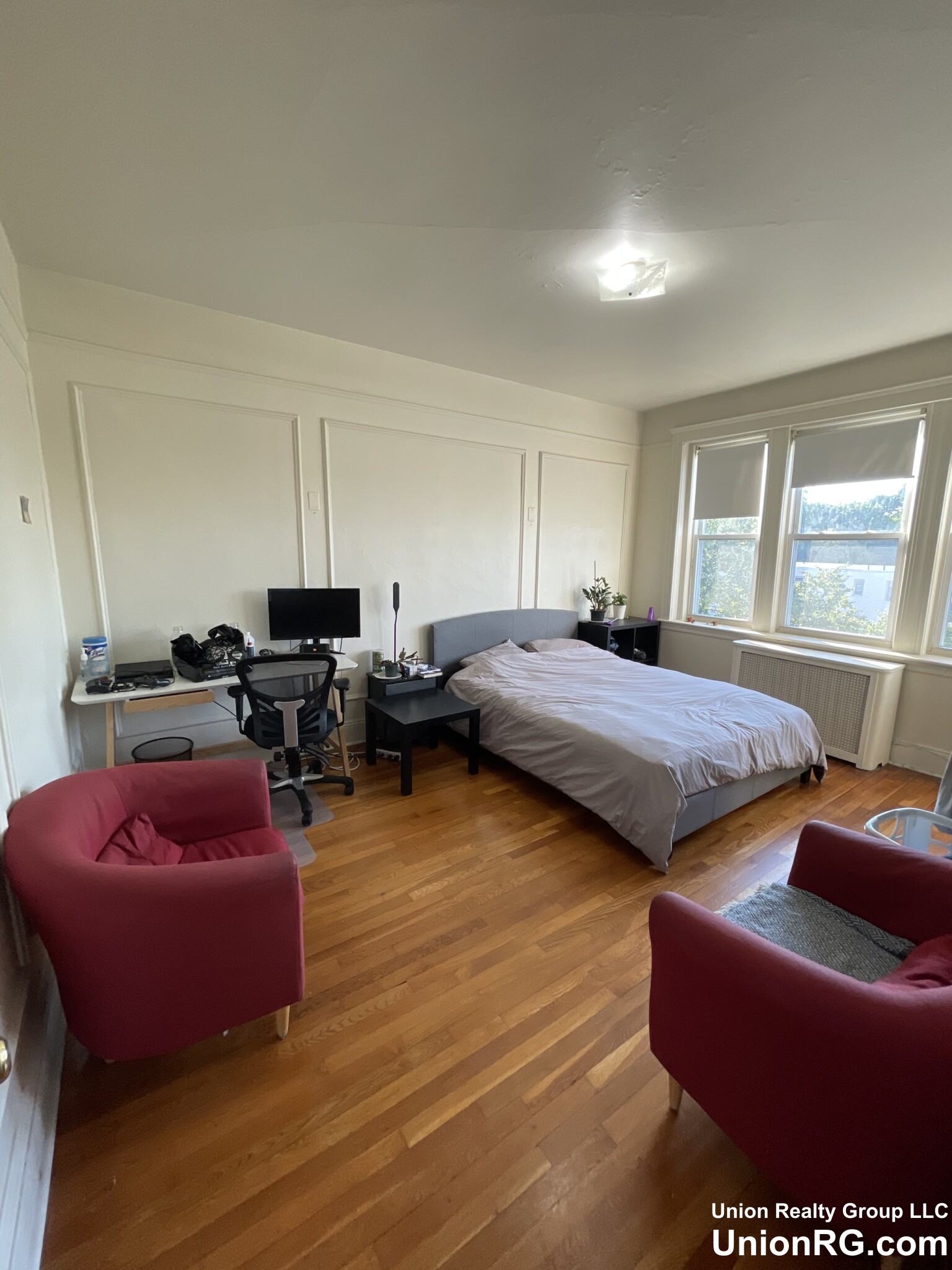 1687 Commonwealth Ave, Brighton