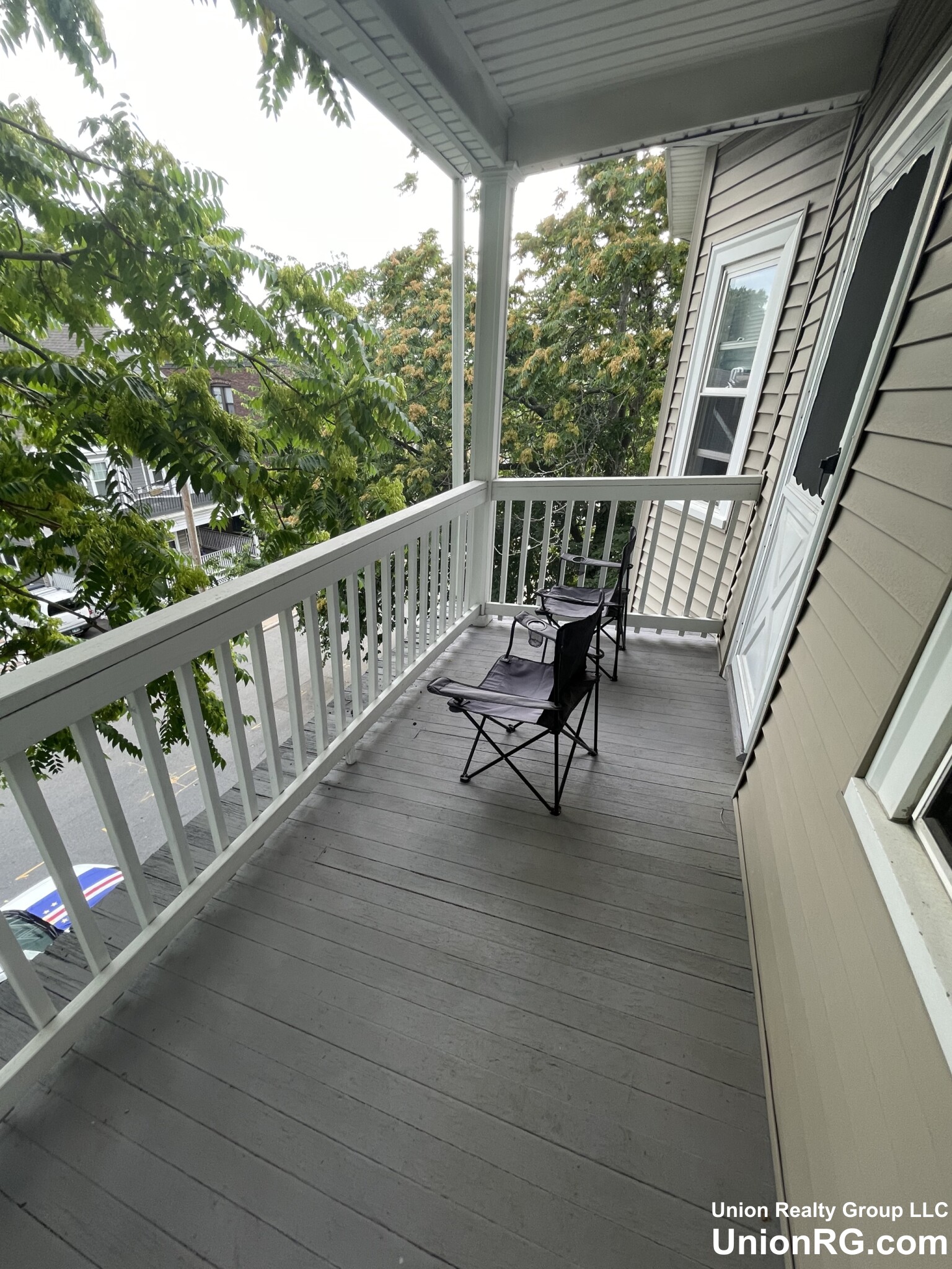 10 Woodside Ave, Jamaica Plain