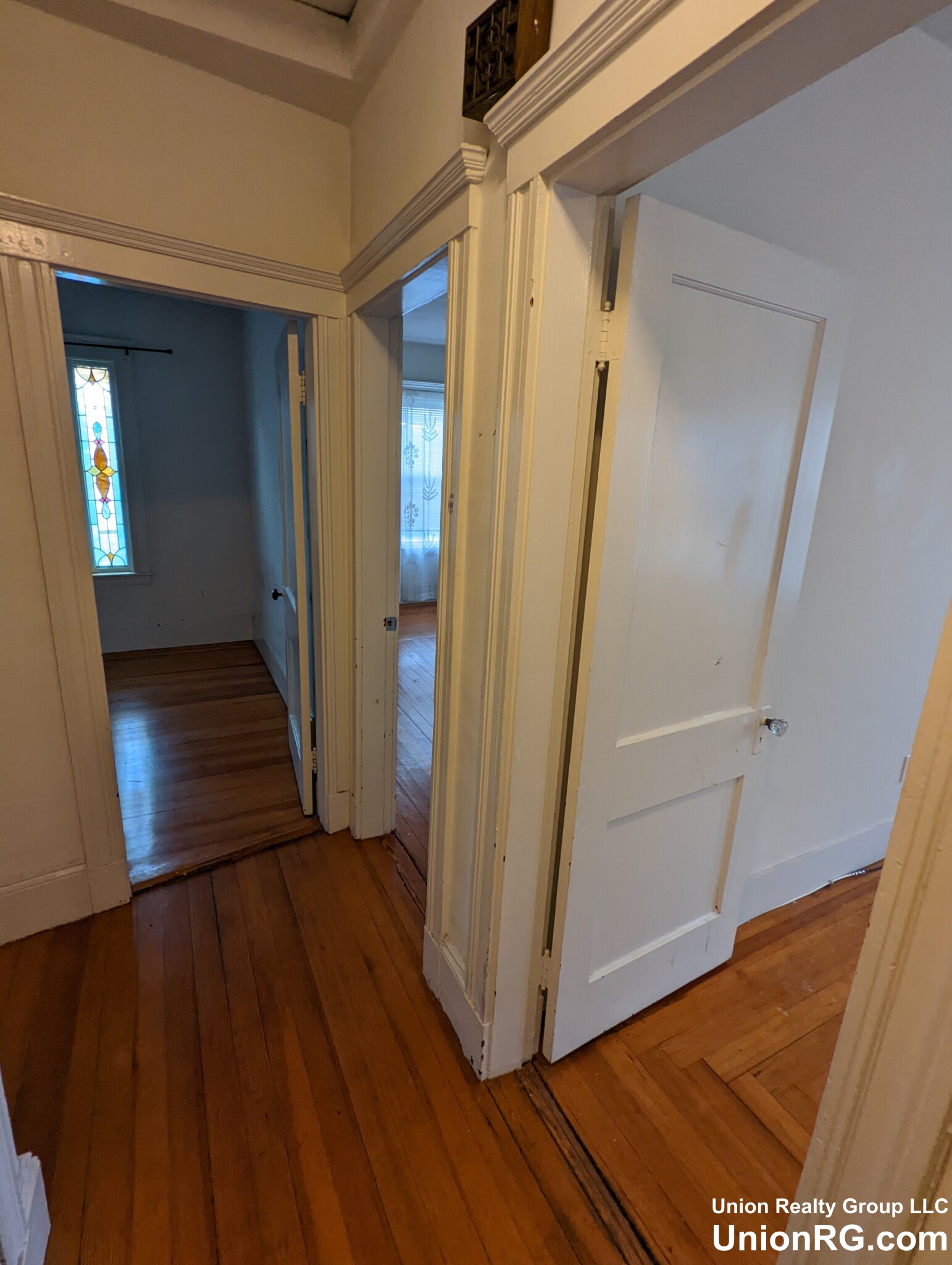 548 Washington St, Brighton