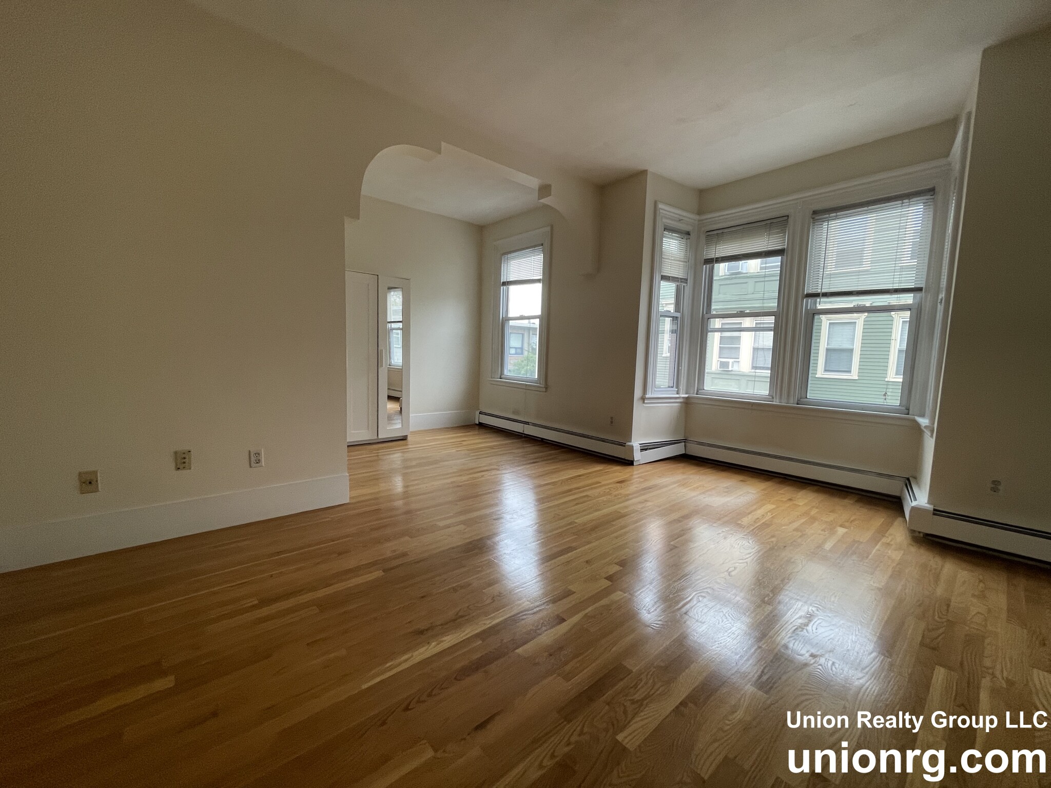 12 Summer St, Charlestown