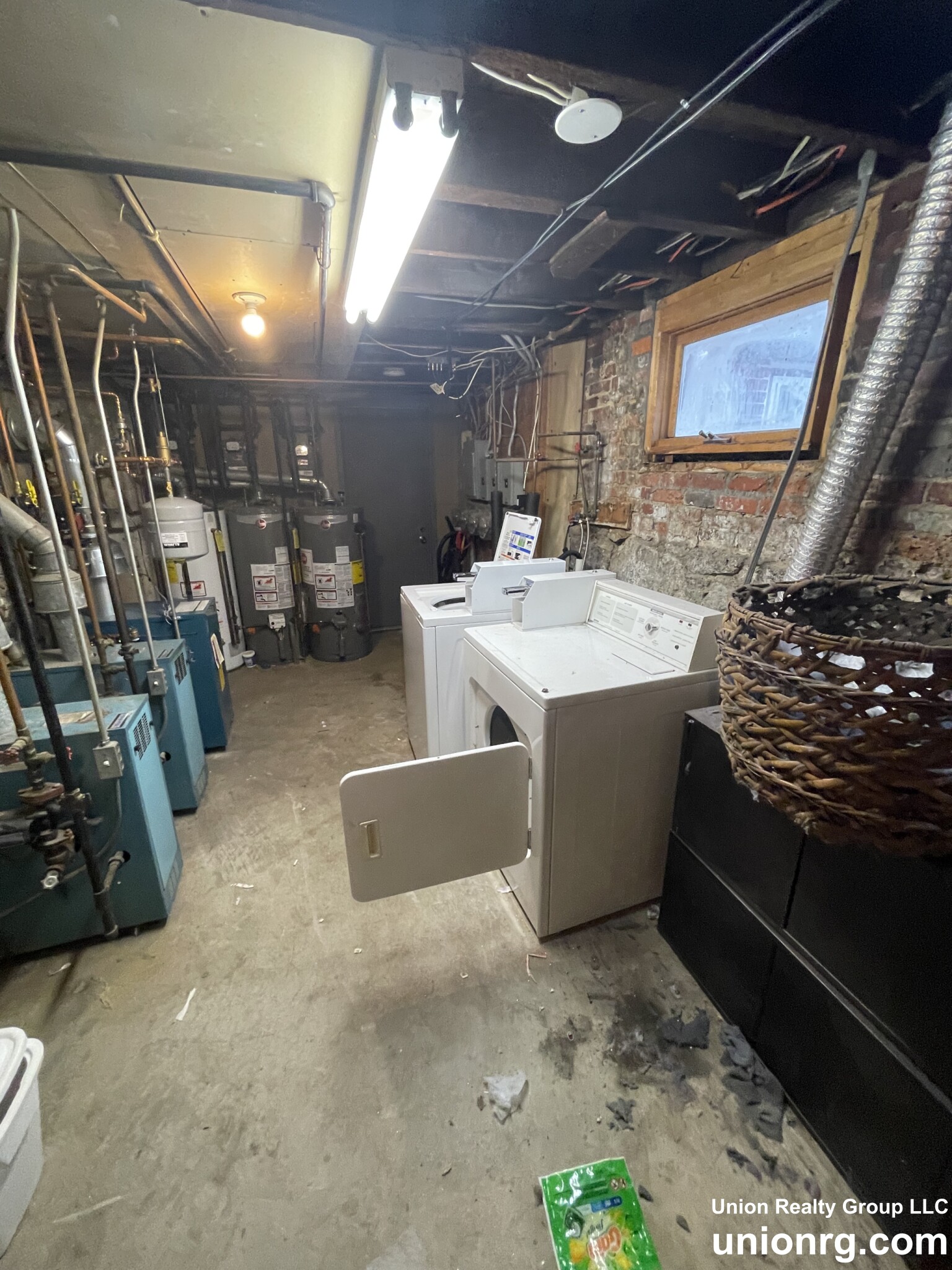 12 Summer St, Charlestown