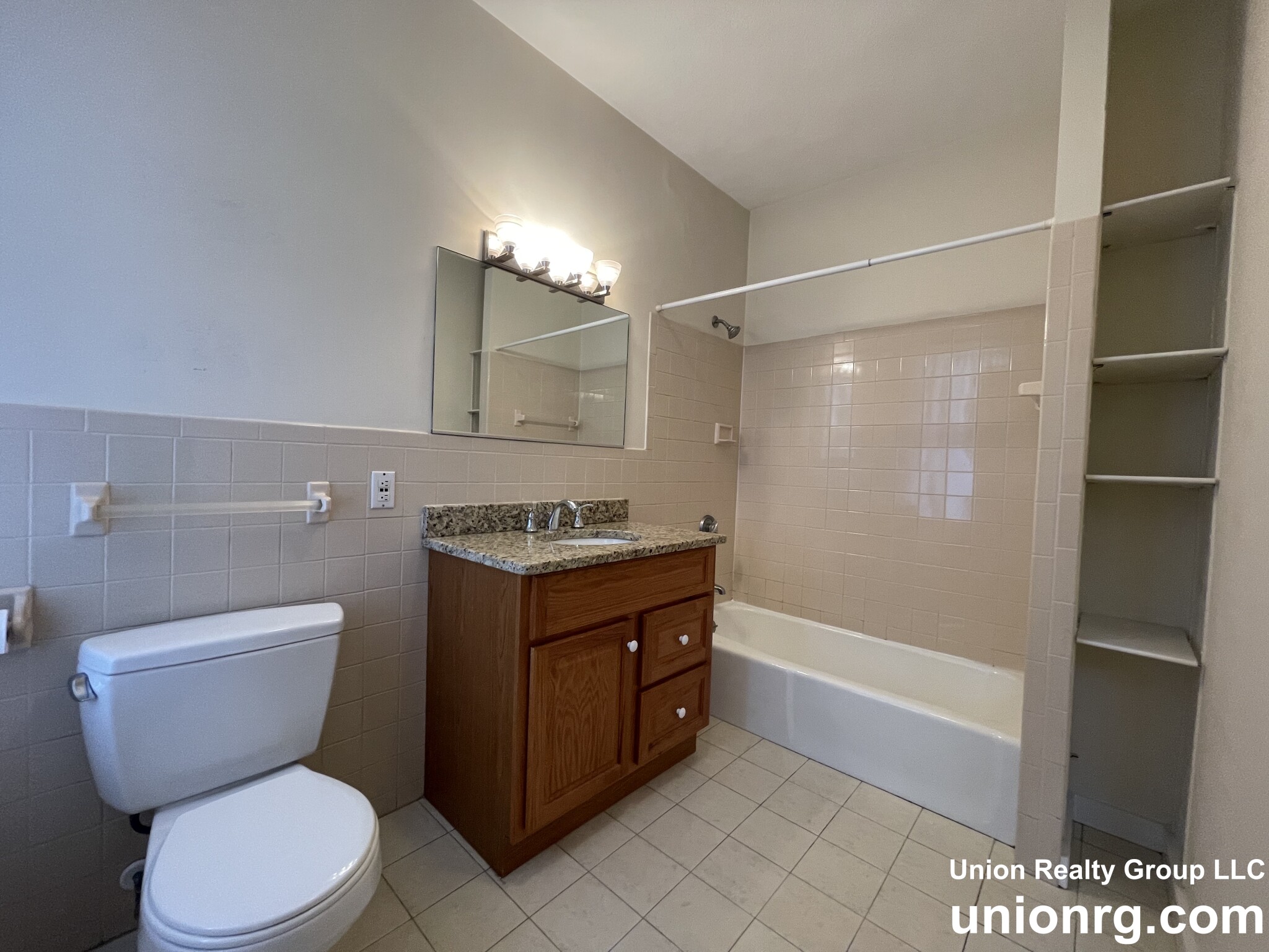 12 Summer St, Charlestown