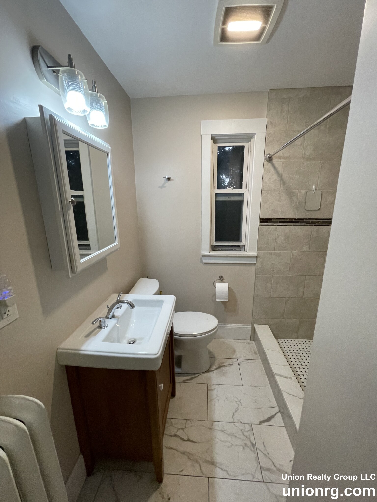 22 Mansfield St, Allston