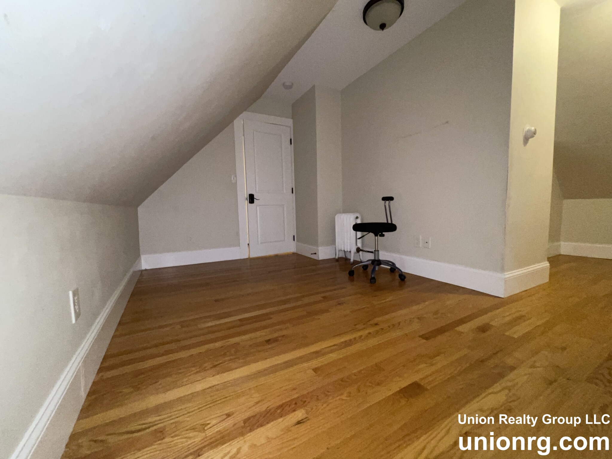 22 Mansfield St, Allston