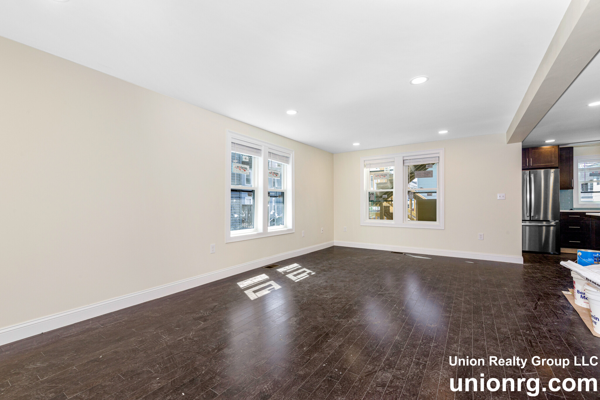 62 Bradbury Ave, Medford