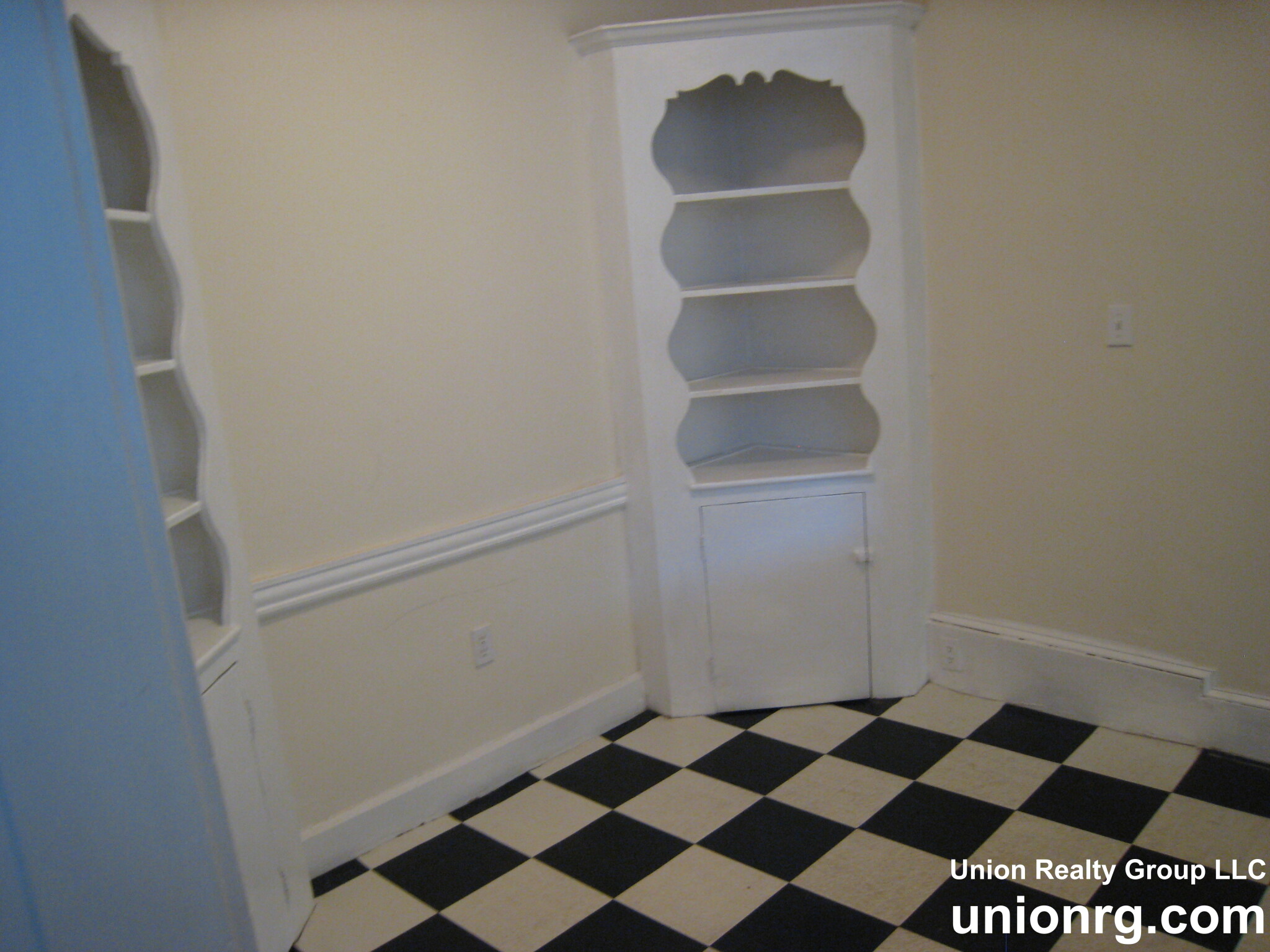 322 Saint Paul St, Coolidge Corner