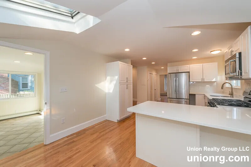 66 Glenellen Rd, West Roxbury