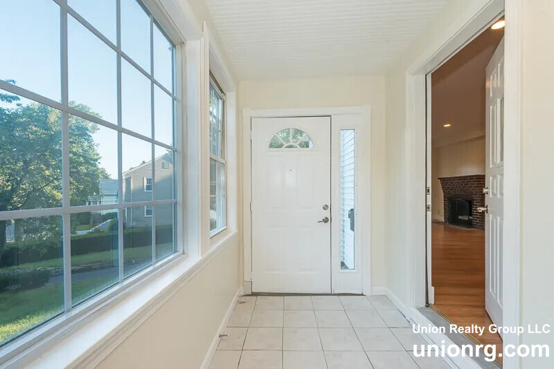 66 Glenellen Rd, West Roxbury